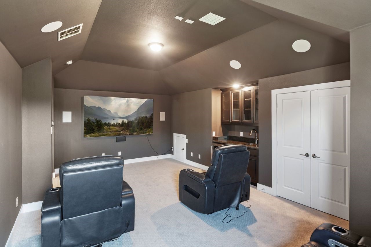 1938 Silver Creek Lane