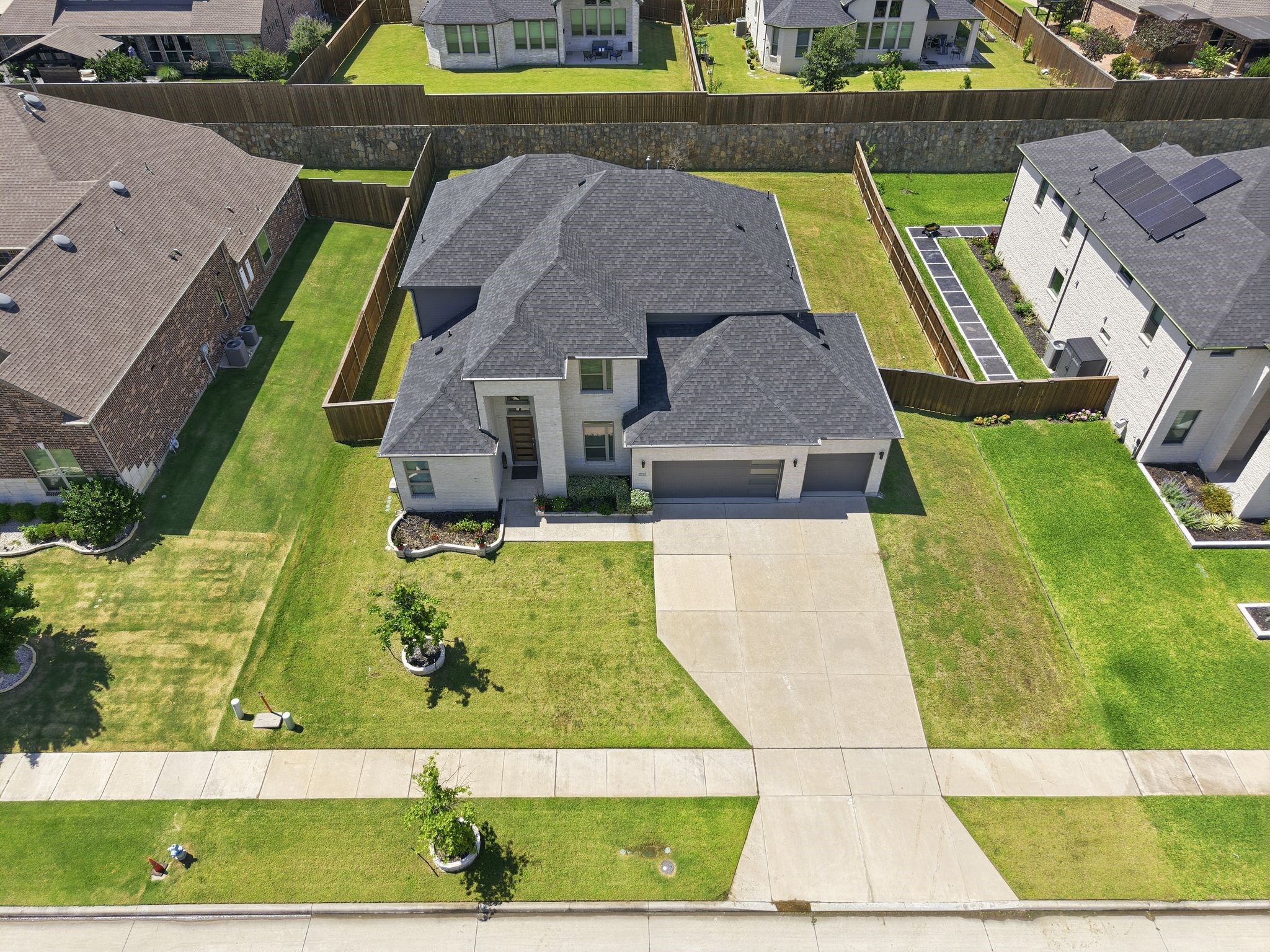 9607 Maple Hill Lane