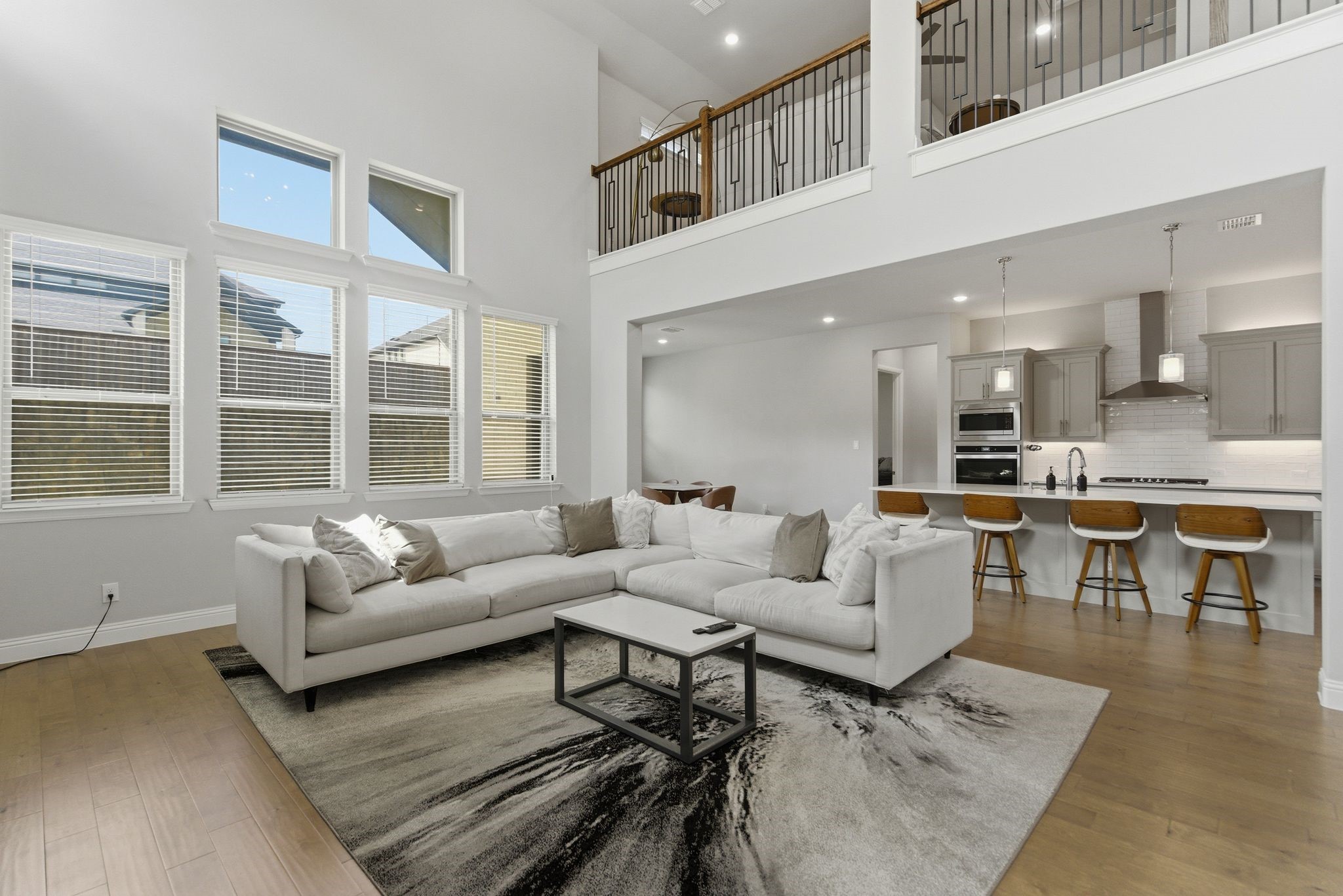 9607 Maple Hill Lane