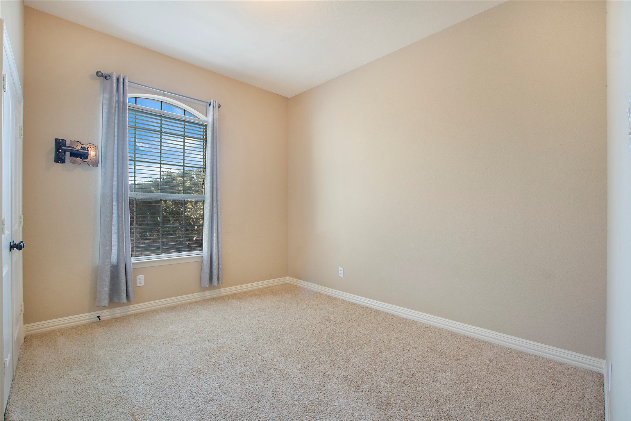 1838 Crowbridge Drive