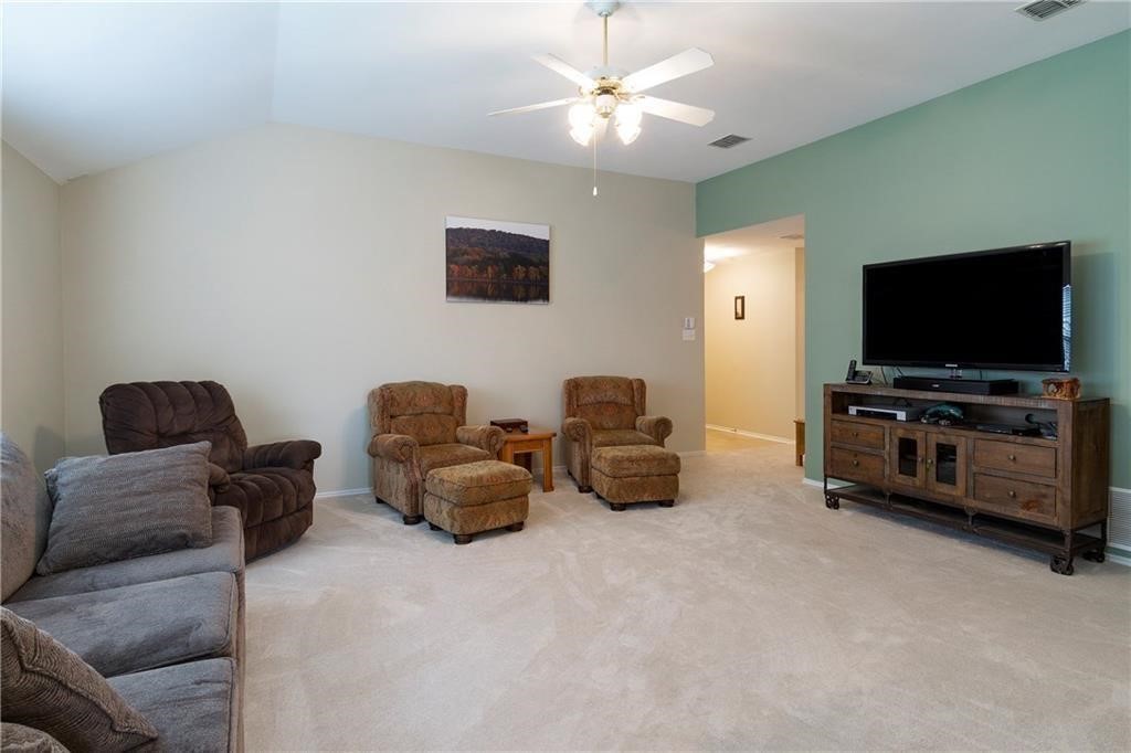 710 Chelsea Drive