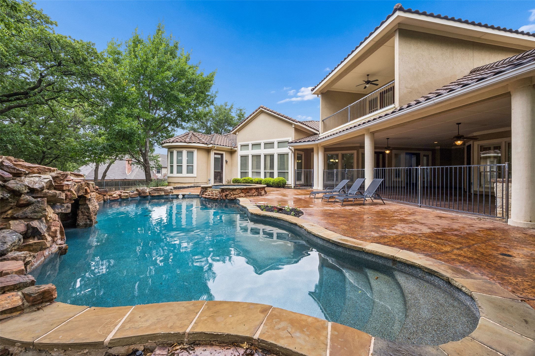 2101 Miracle Point Drive