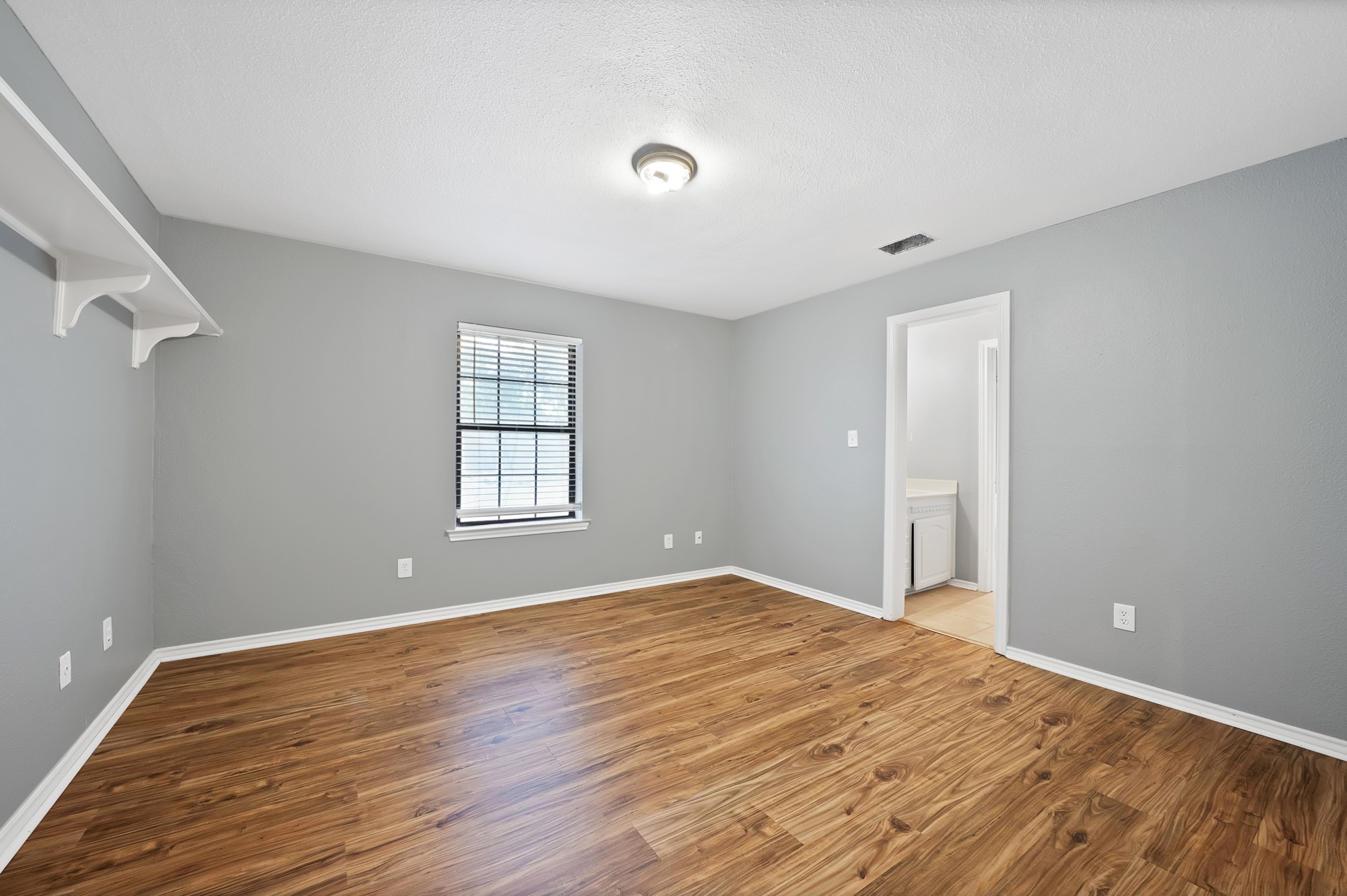 5 Creekcrest Court