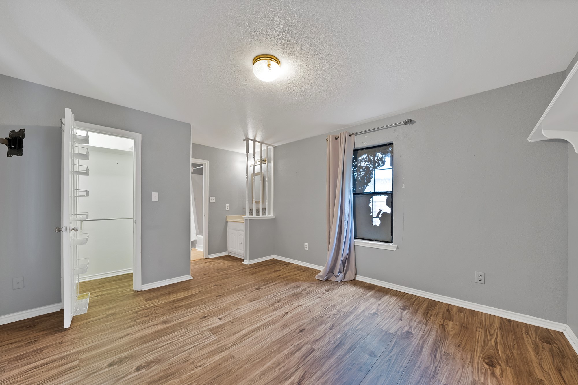 5 Creekcrest Court