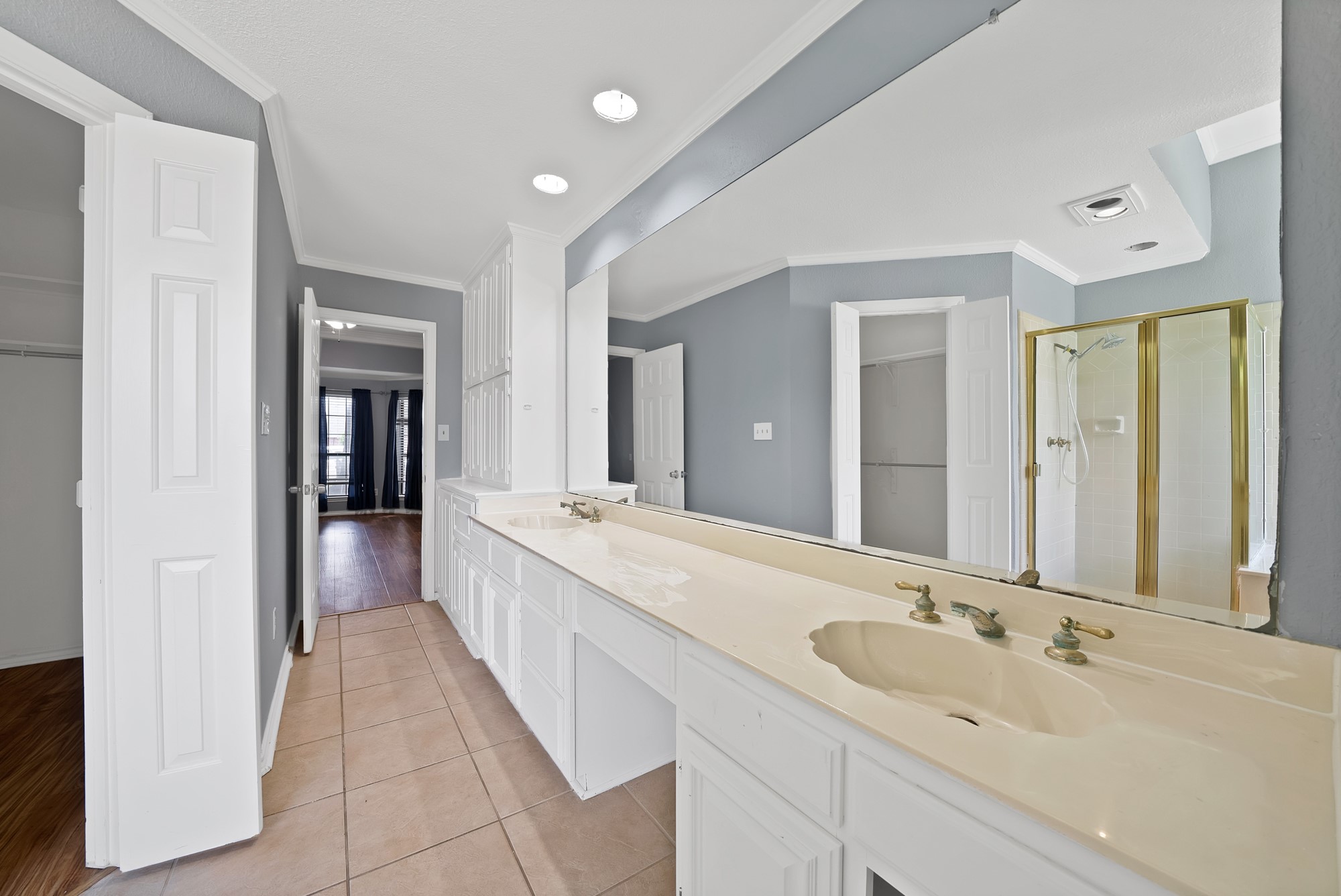 5 Creekcrest Court
