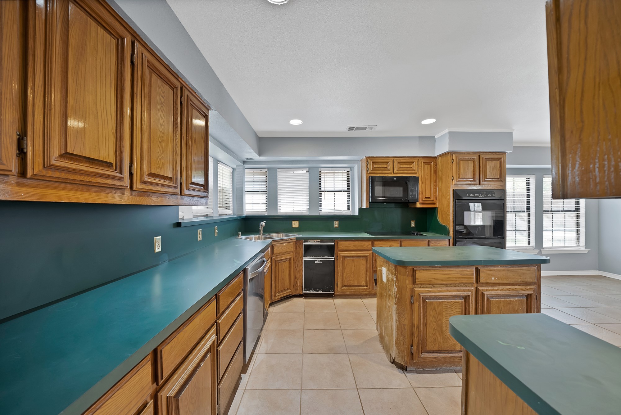 5 Creekcrest Court