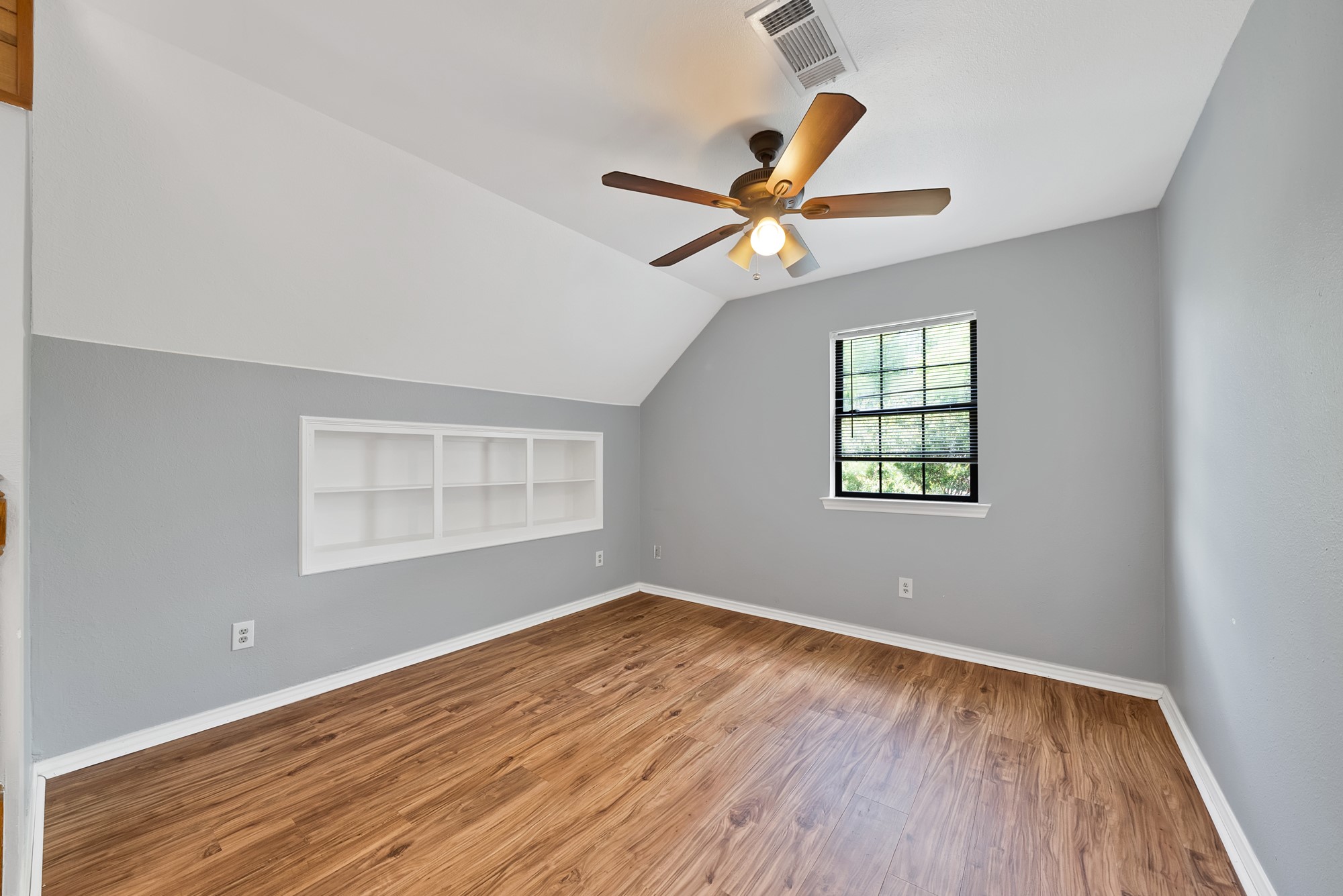 5 Creekcrest Court