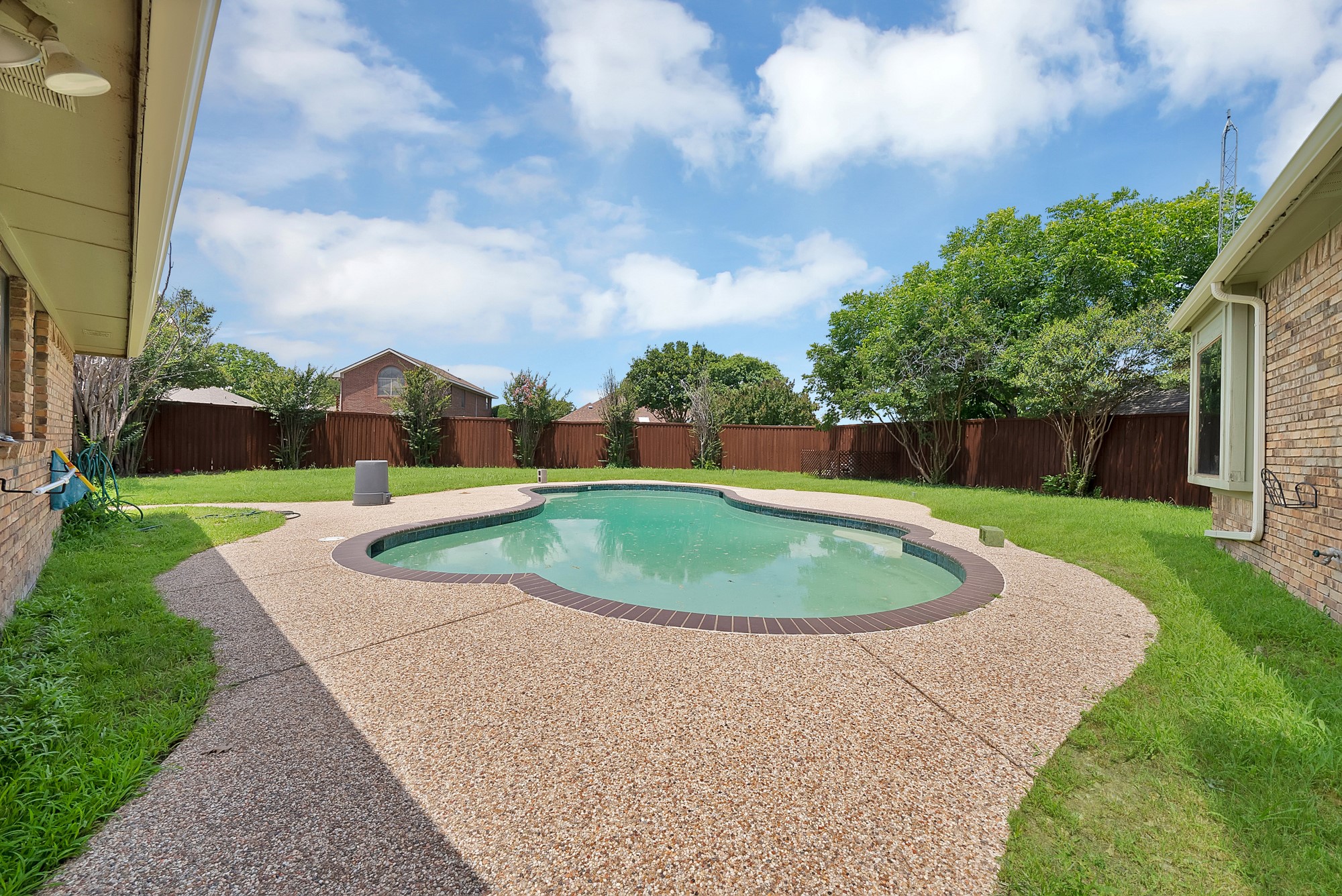 5 Creekcrest Court