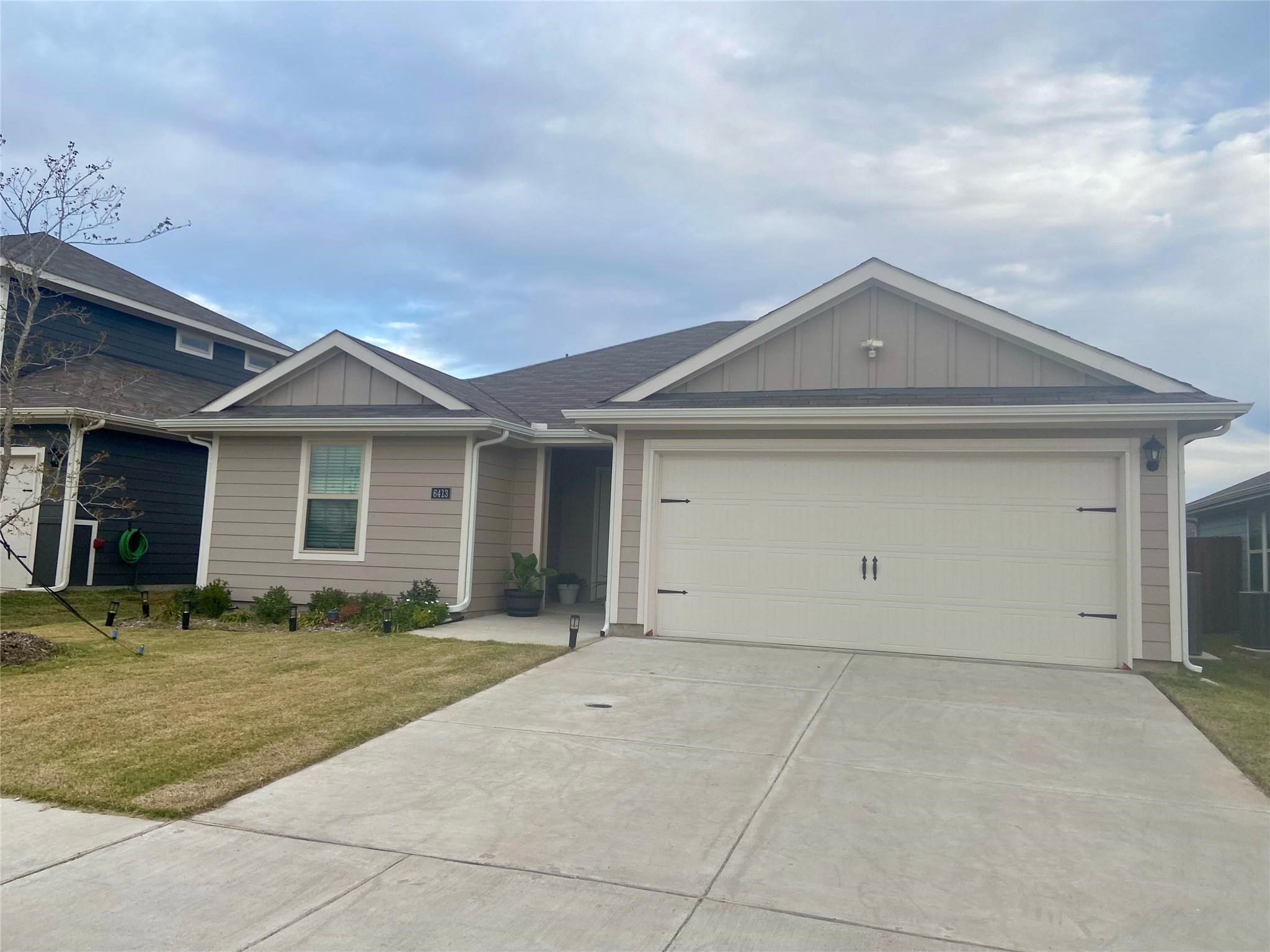 6413 Shoreline Lane