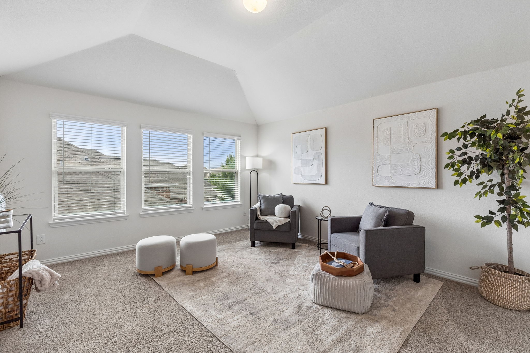 2726 Salt Creek Way