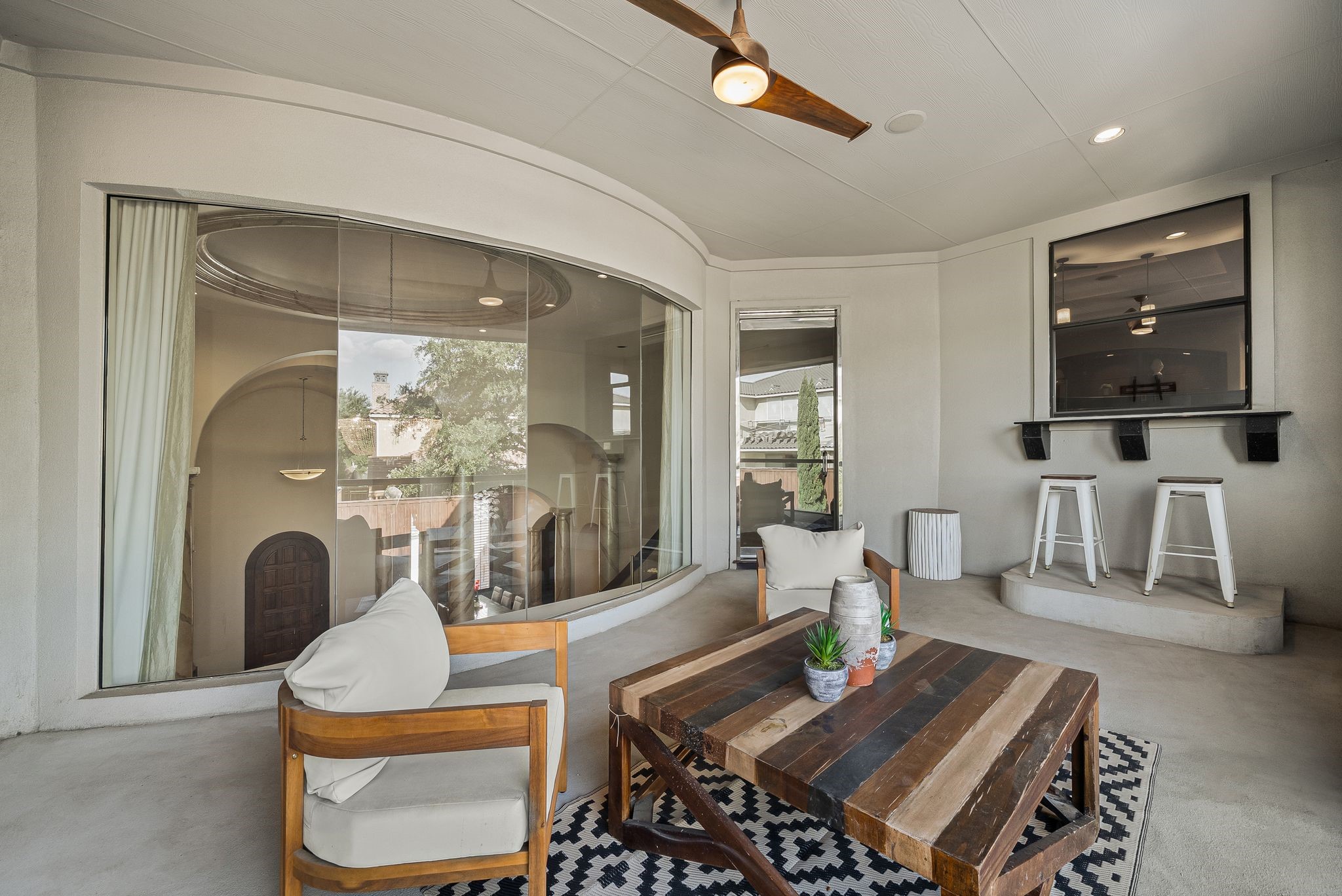 1778 Torrey Pines Lane