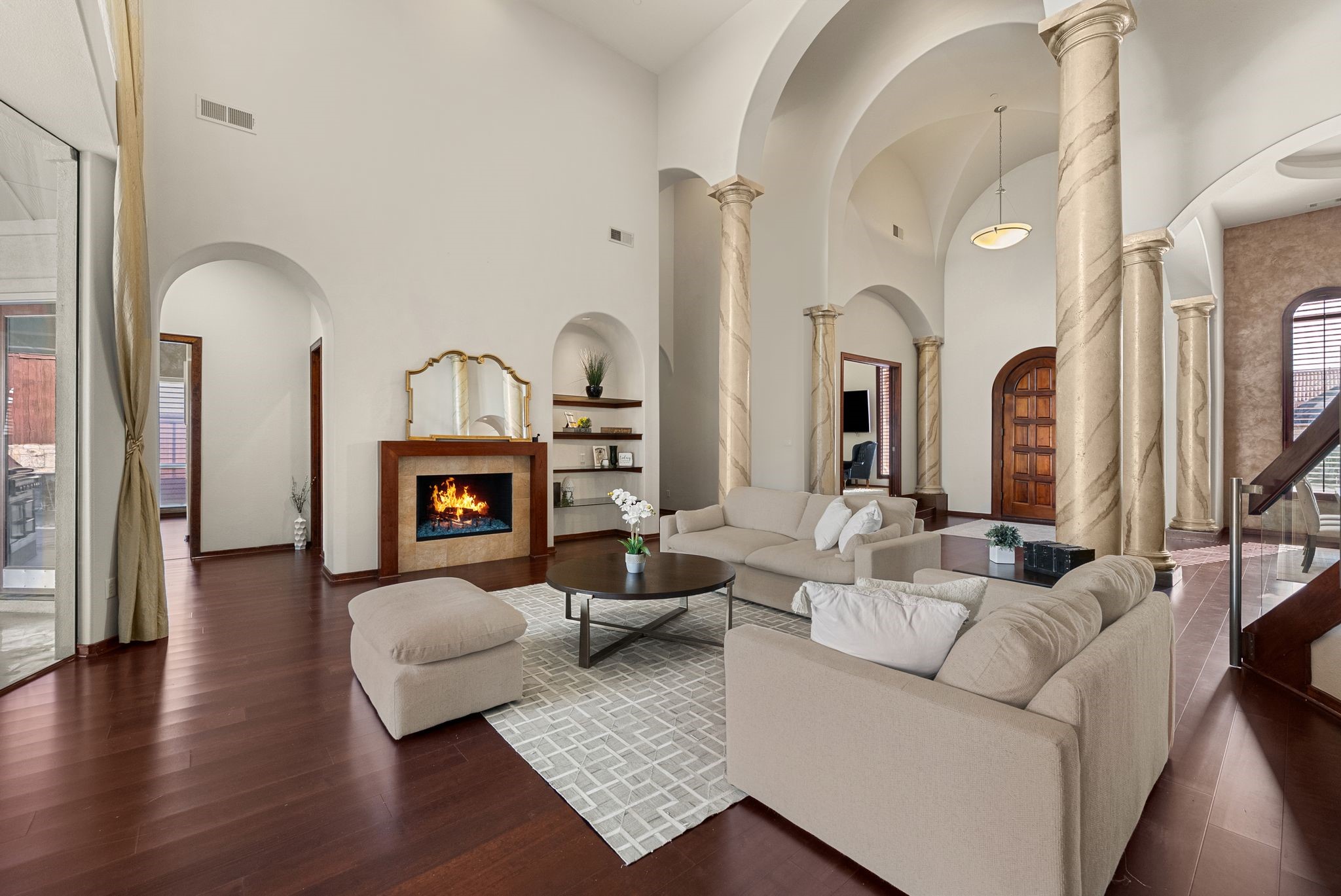 1778 Torrey Pines Lane