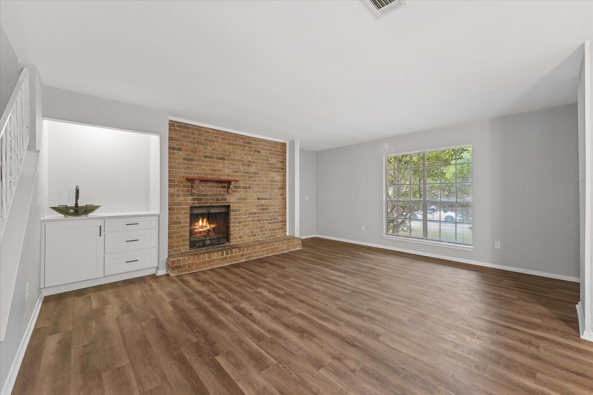 4005 Ridgebrook Drive