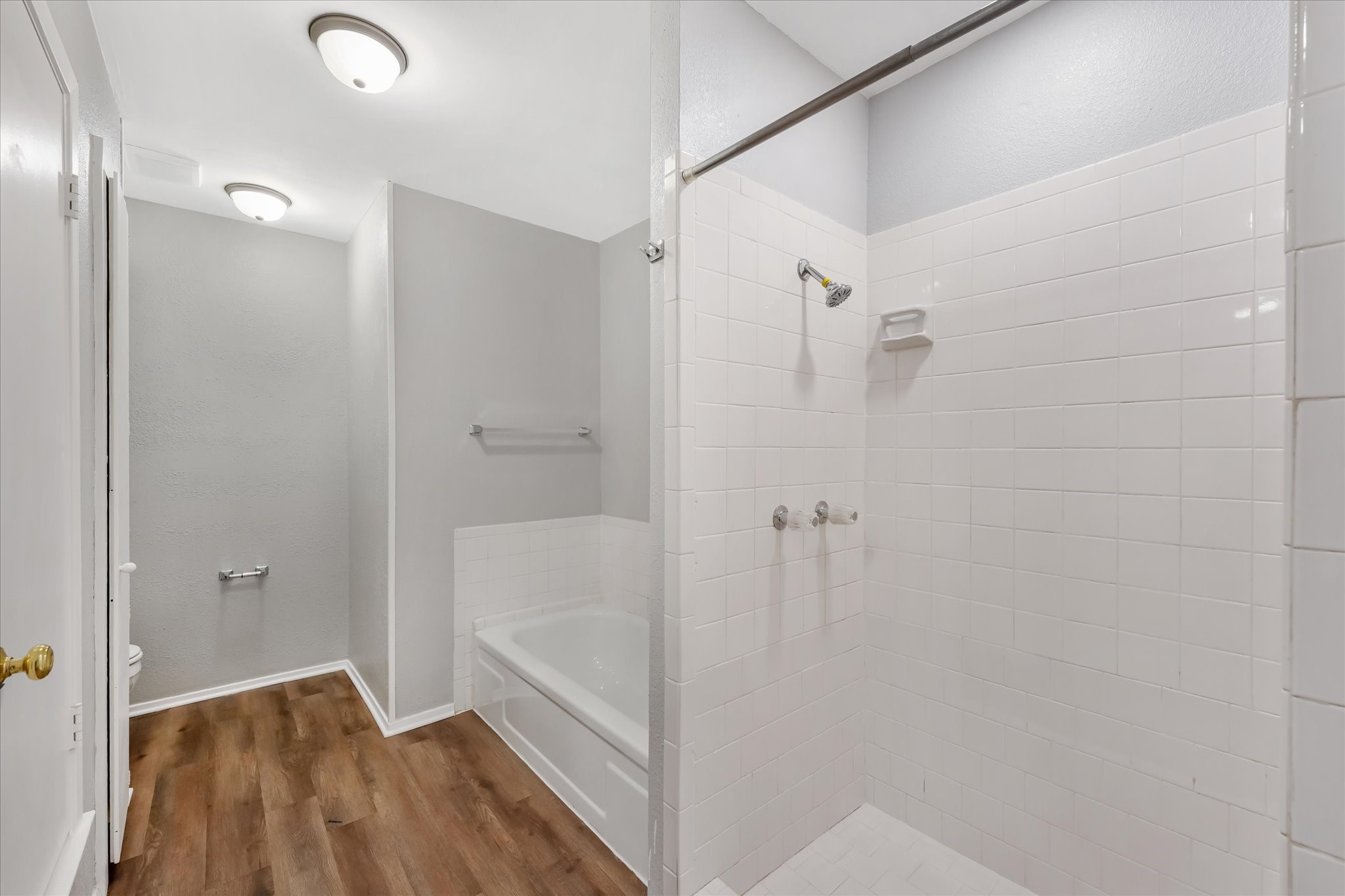 4005 Ridgebrook Drive