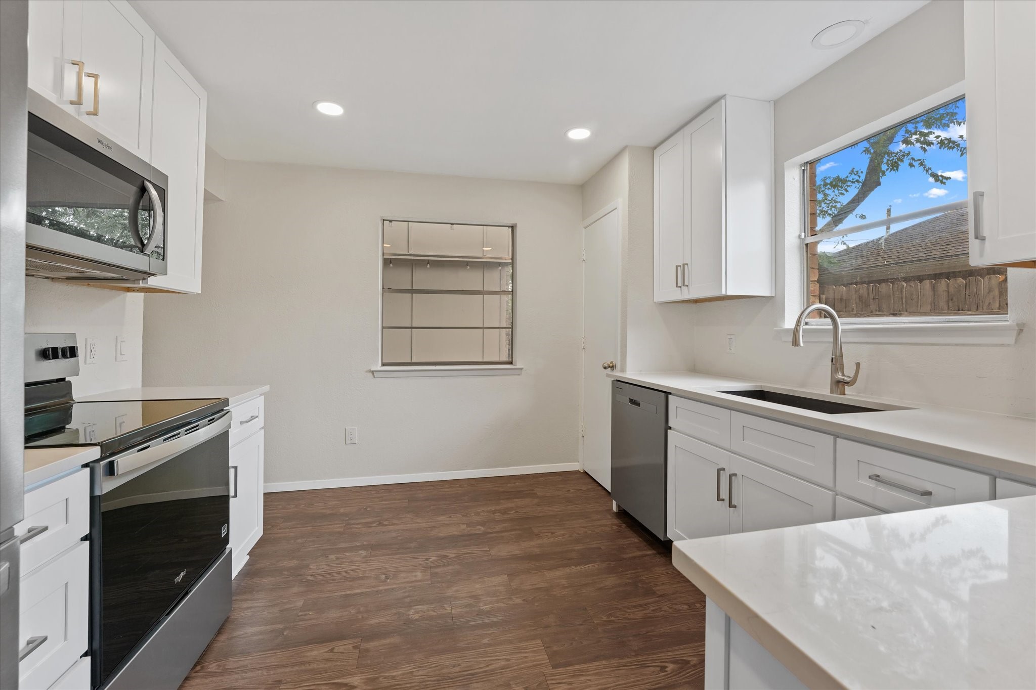4007 Ridgebrook Drive