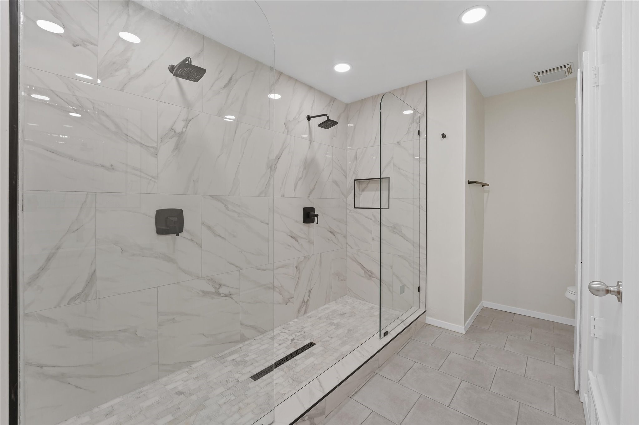 4007 Ridgebrook Drive