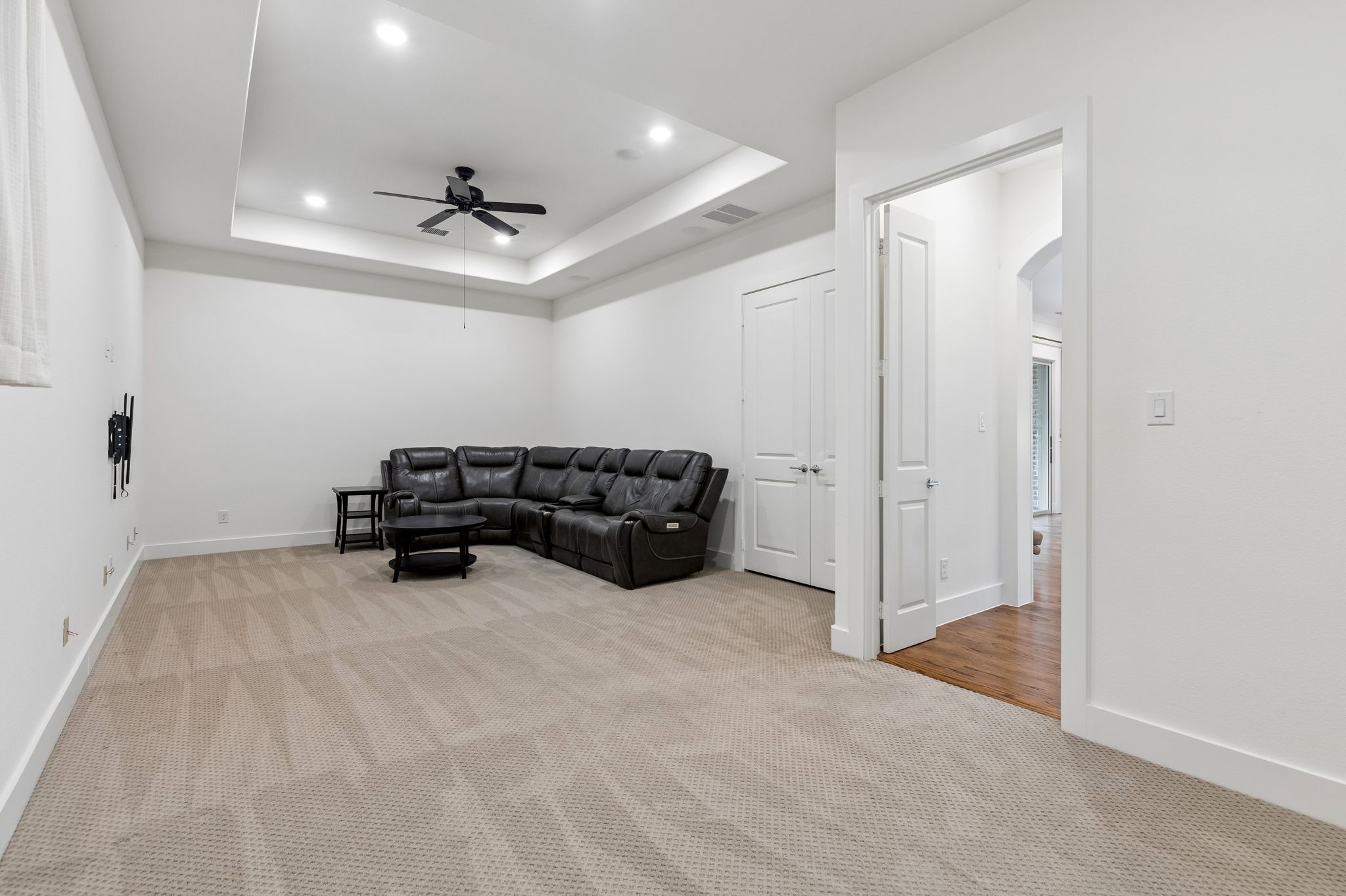 3300 Crescent Lane