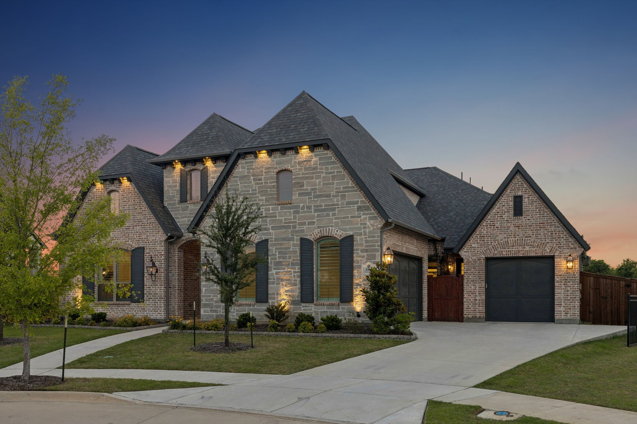 3300 Crescent Lane