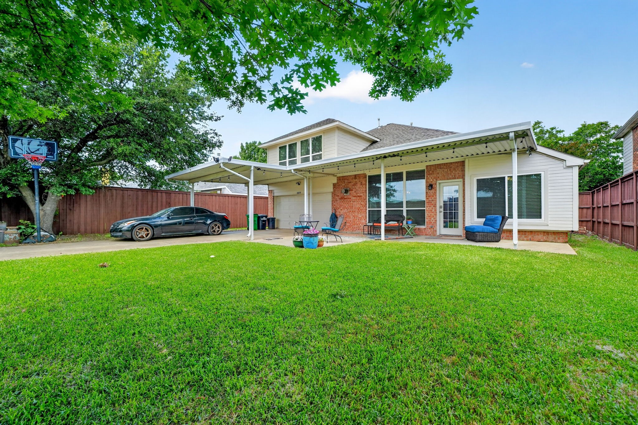 2273 Heatherdale Drive