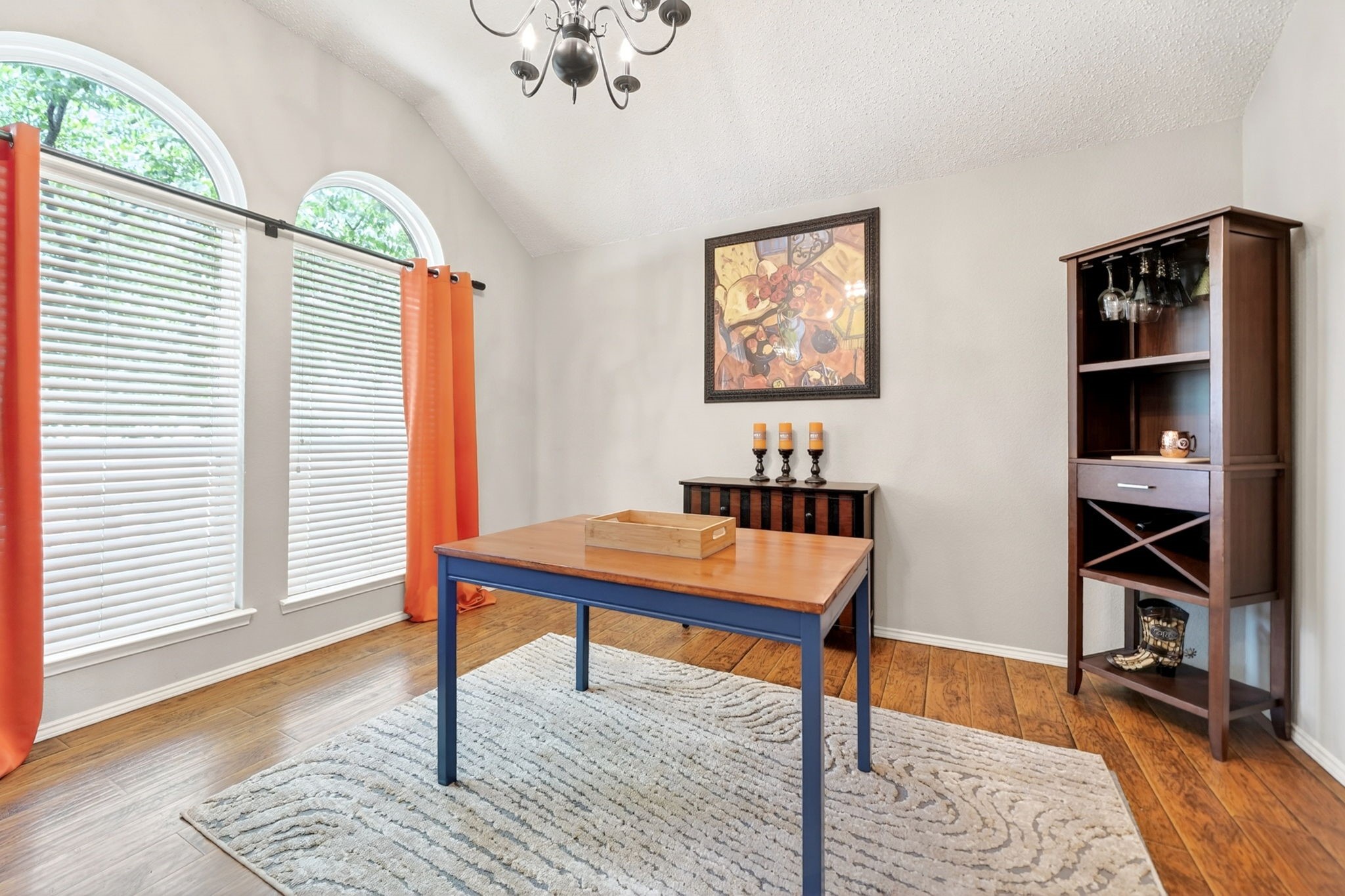 2273 Heatherdale Drive