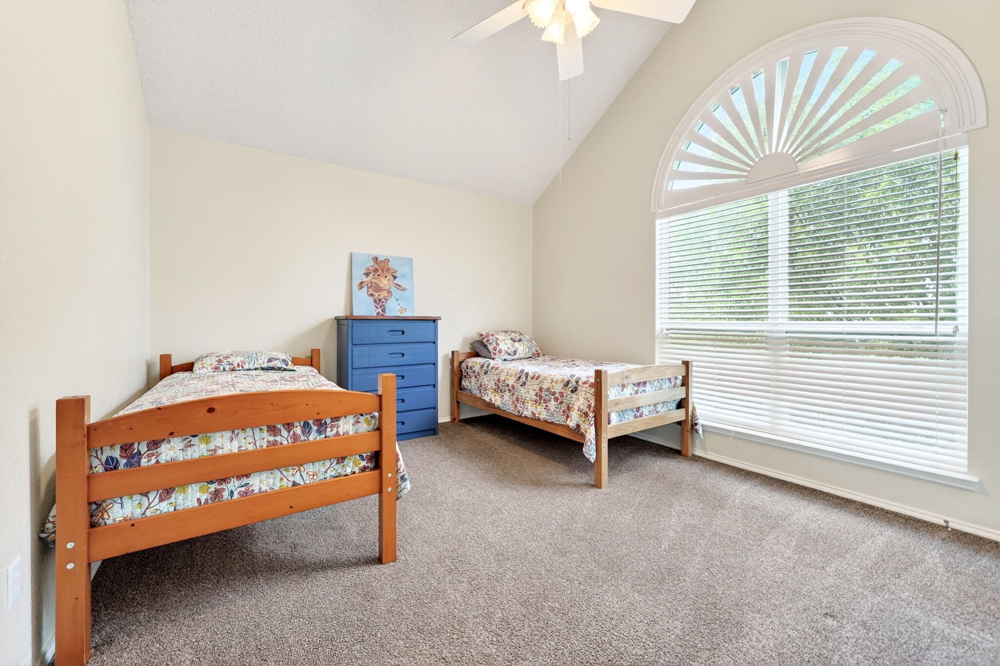 2273 Heatherdale Drive