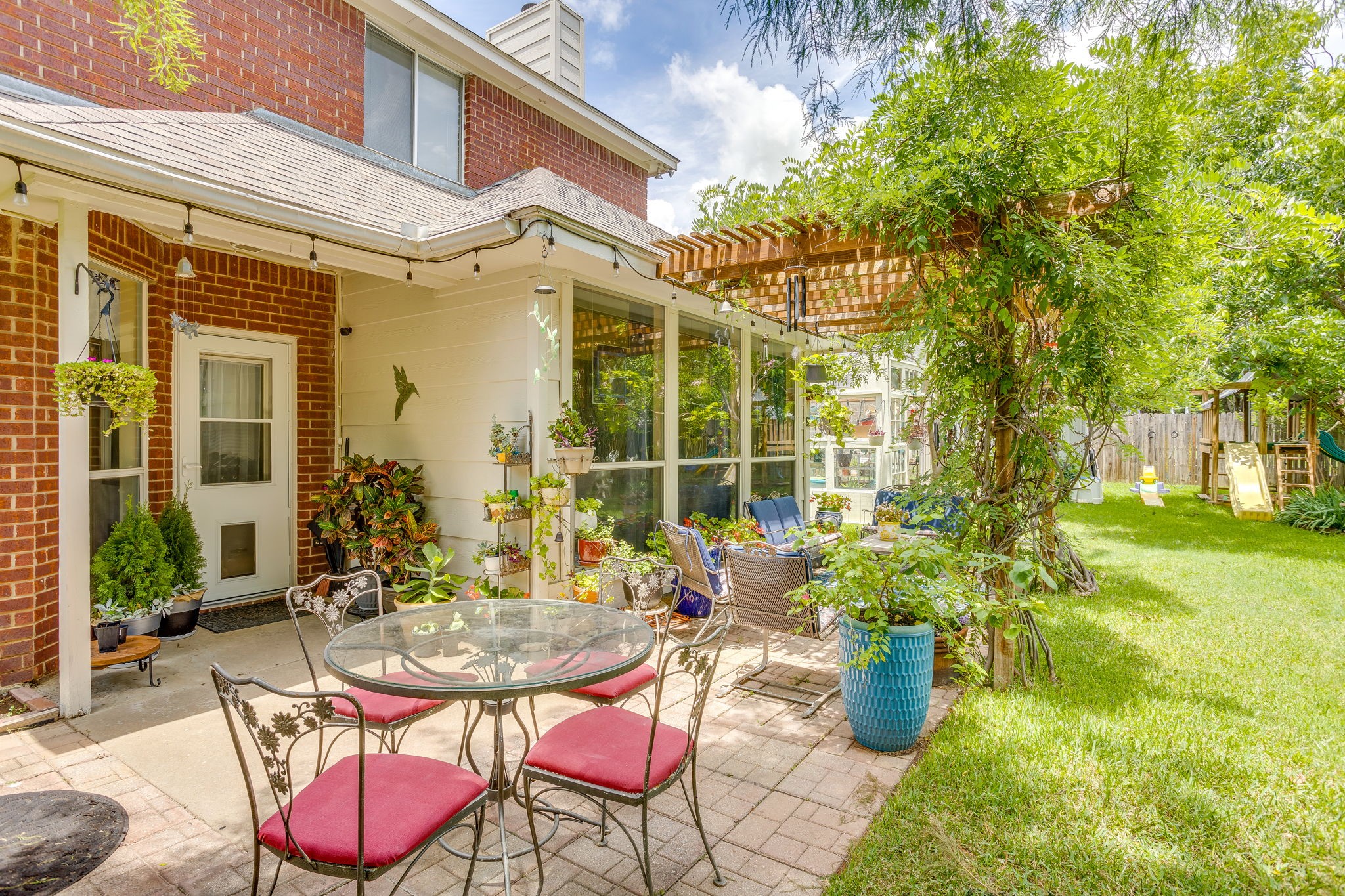 435 Arbor Lawn Drive