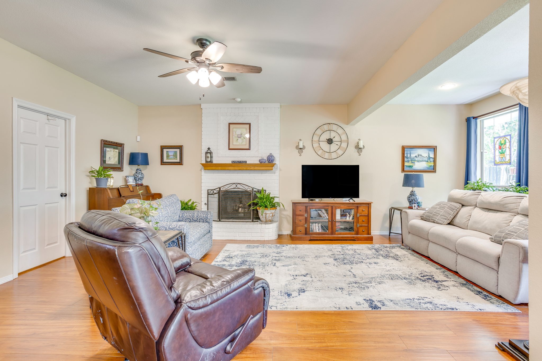 435 Arbor Lawn Drive