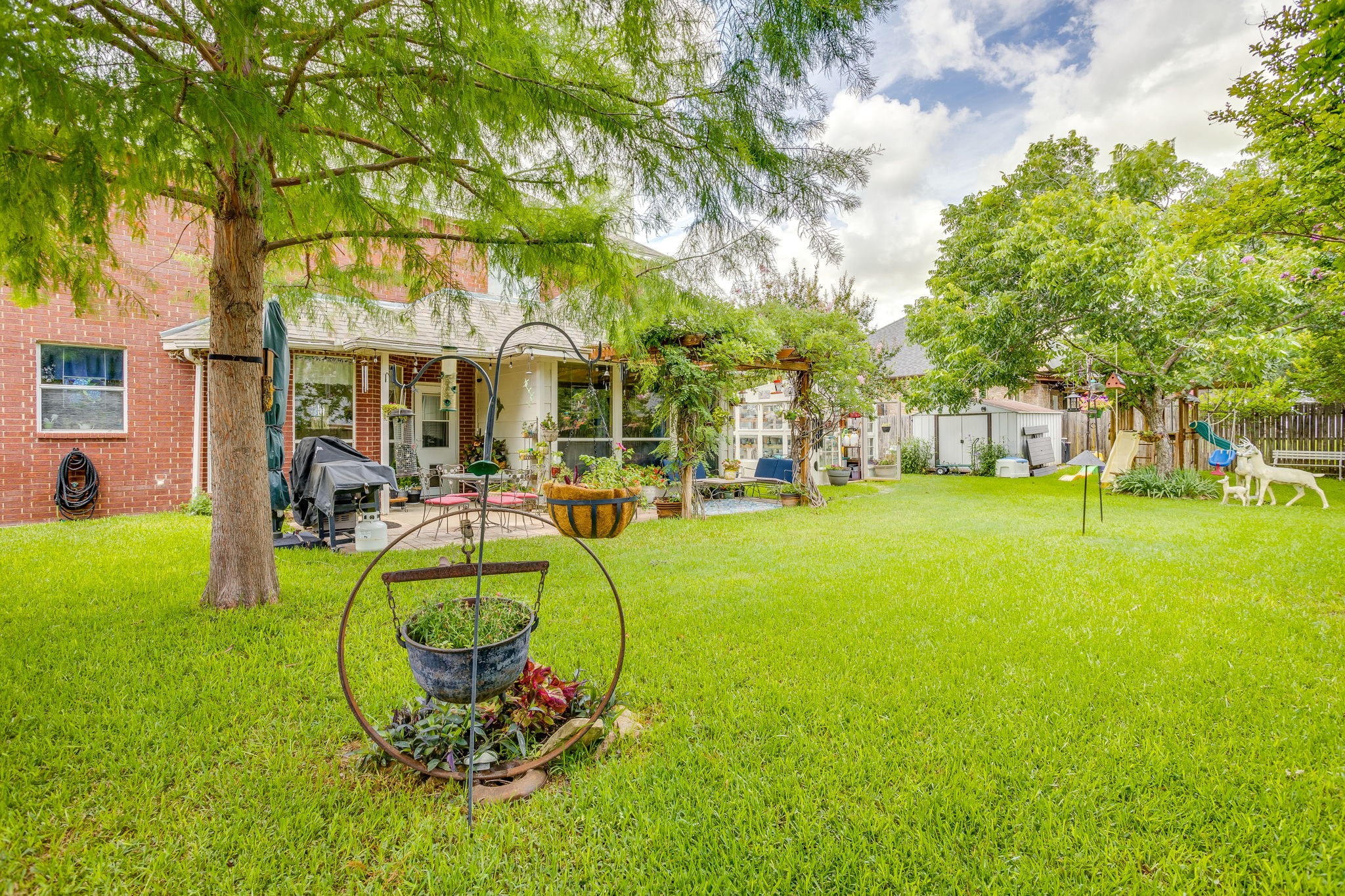 435 Arbor Lawn Drive