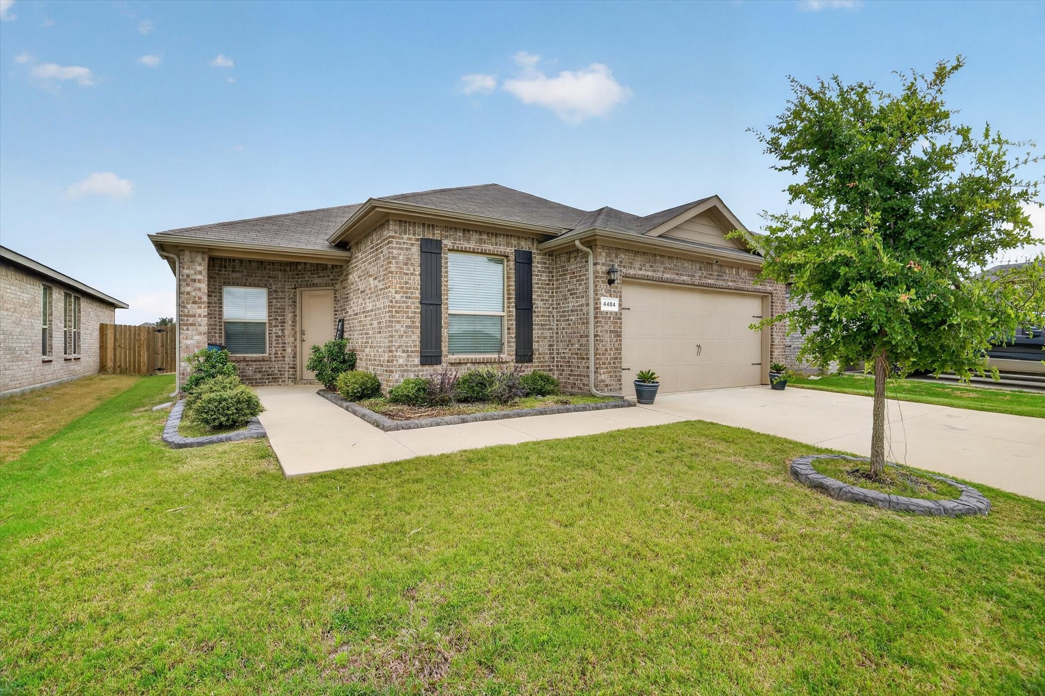 4404 Corktree Lane