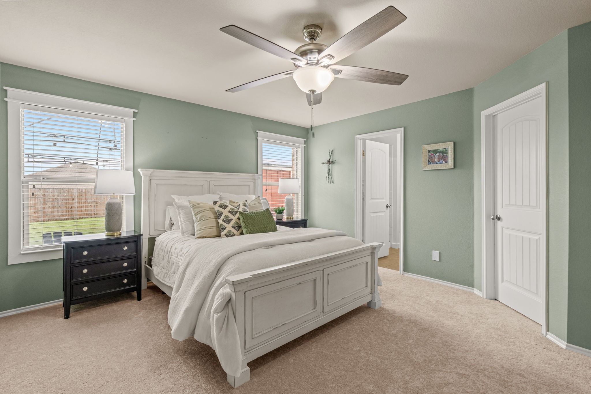 433 Andalusian Trail