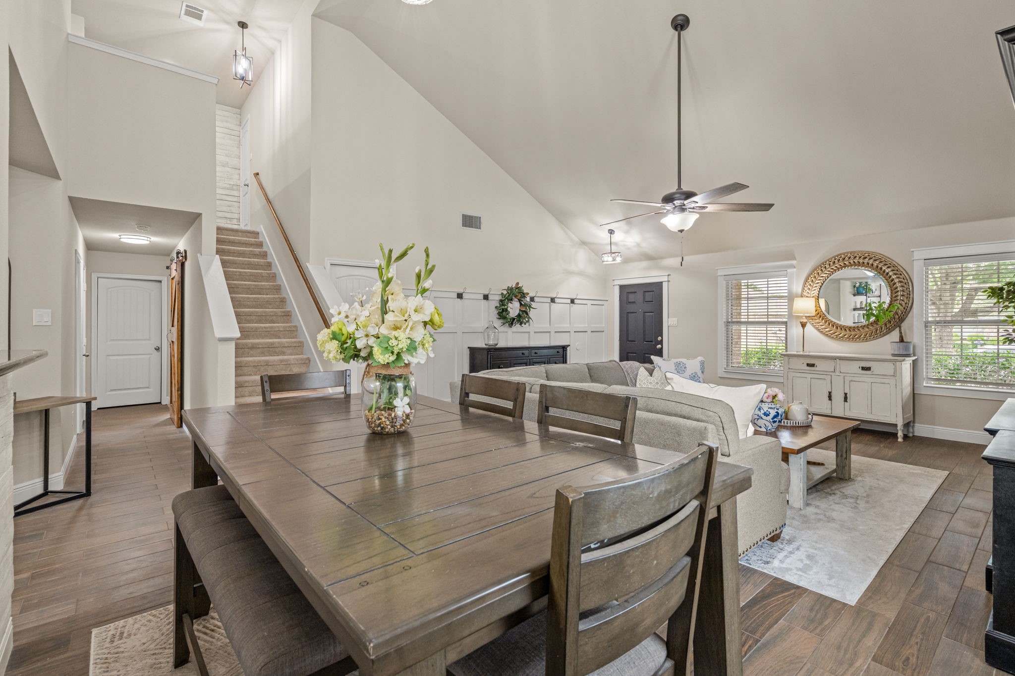 433 Andalusian Trail