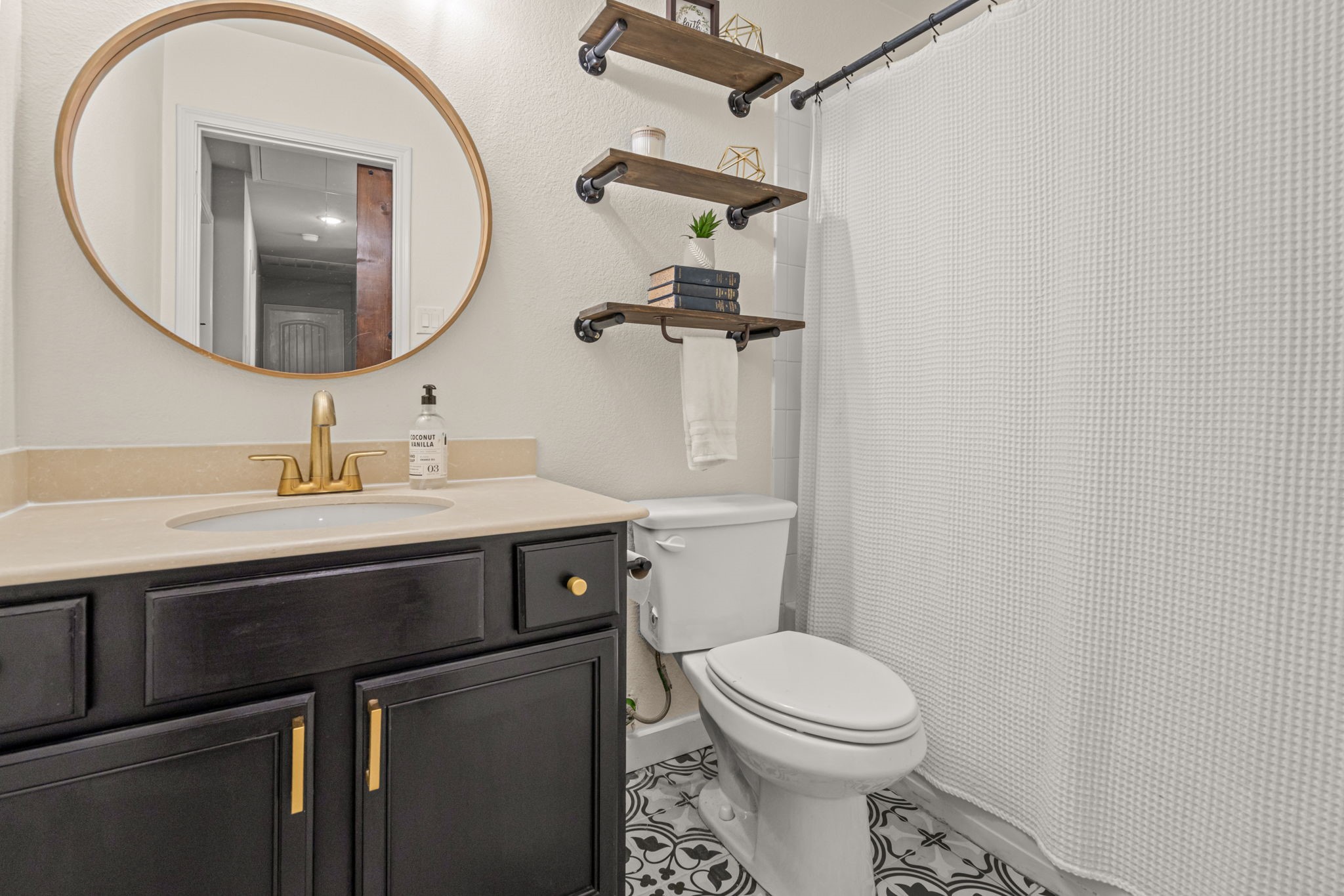 433 Andalusian Trail