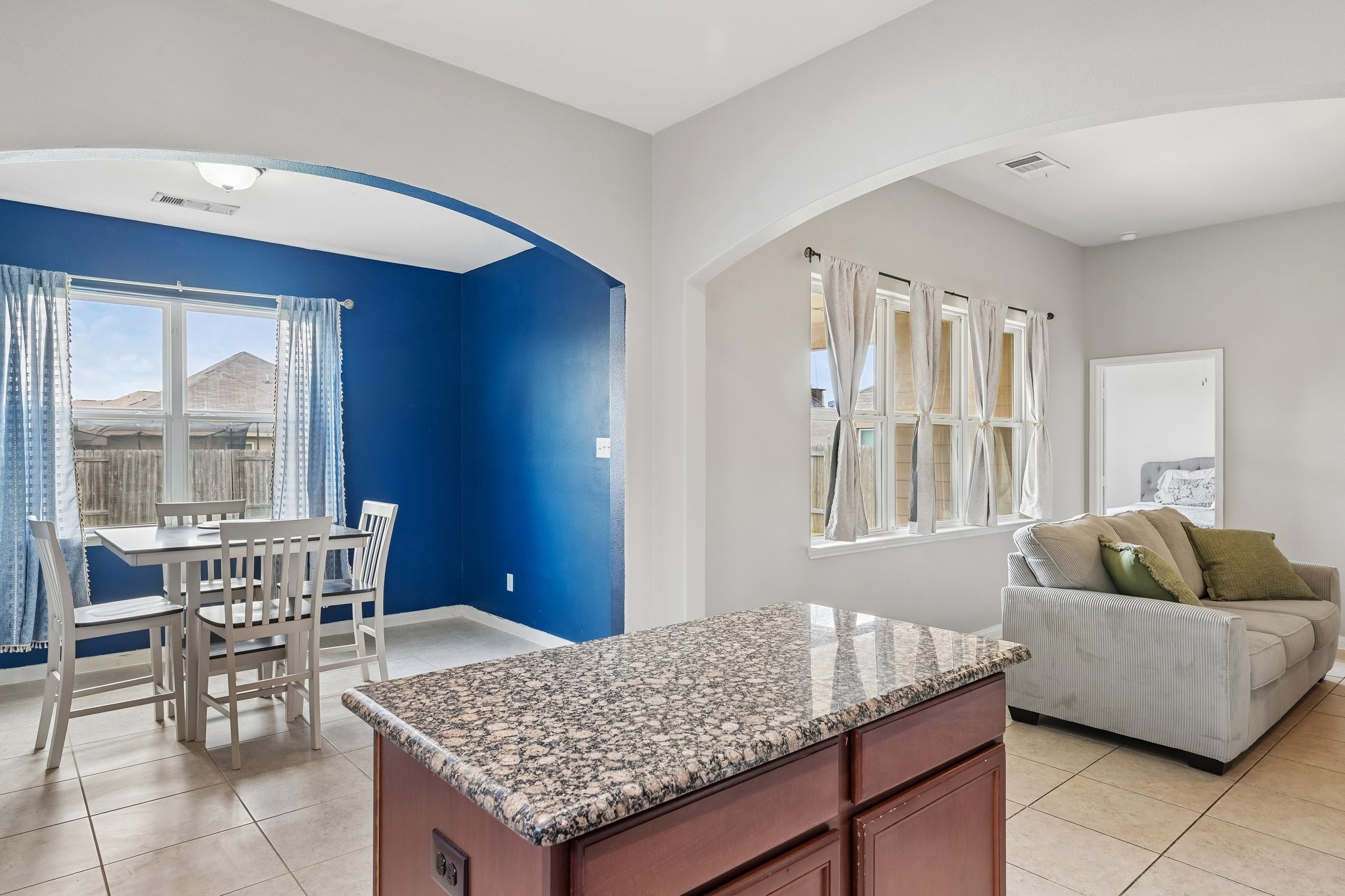 13117 Sydney Harbour Drive