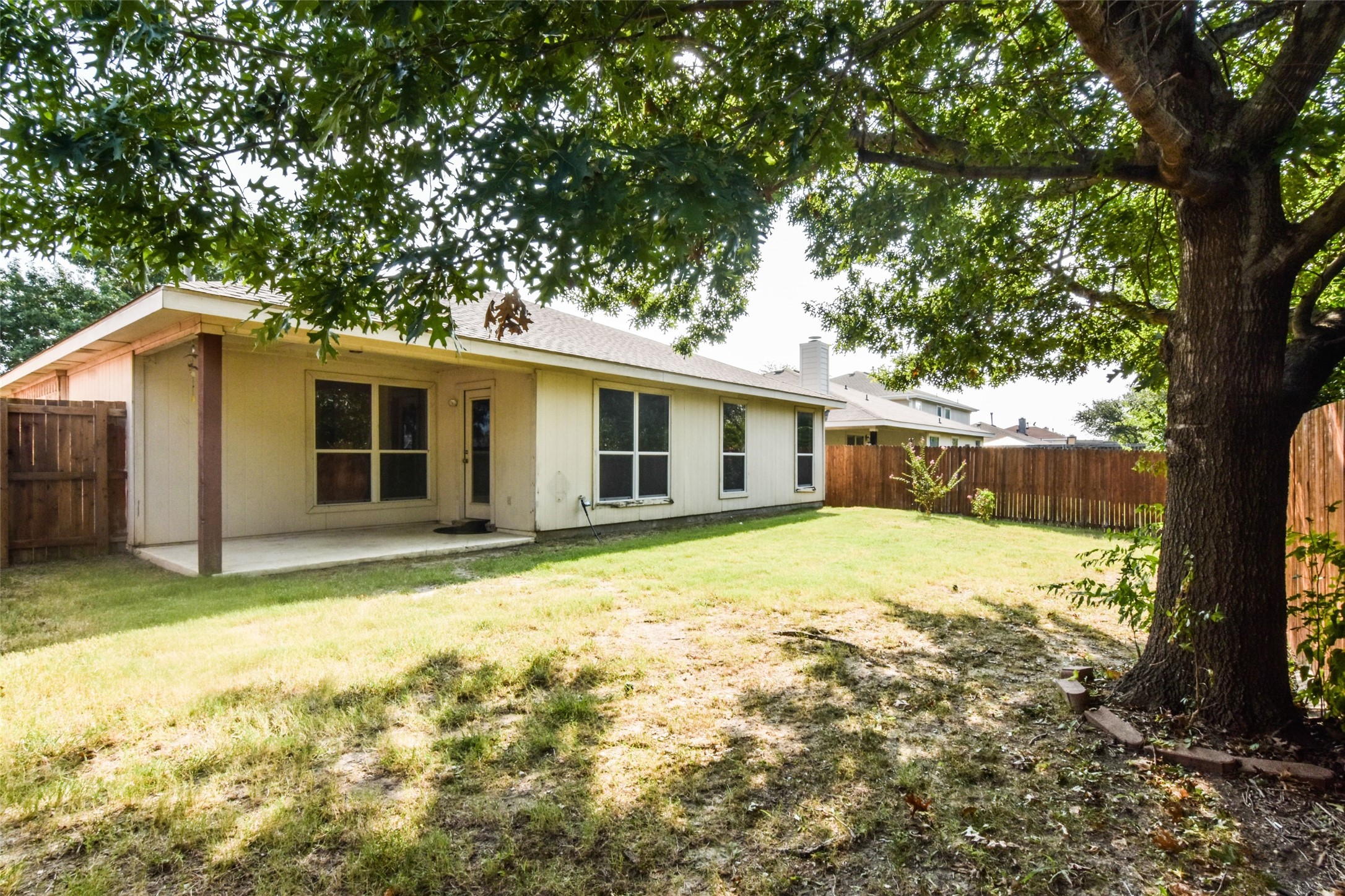 2404 Glenhaven Drive