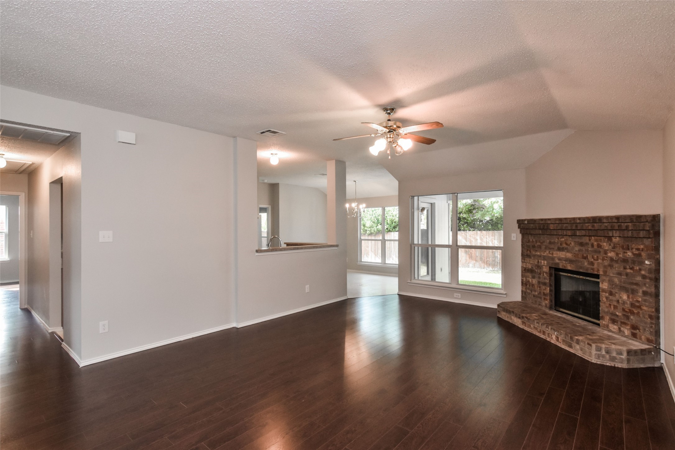 2404 Glenhaven Drive