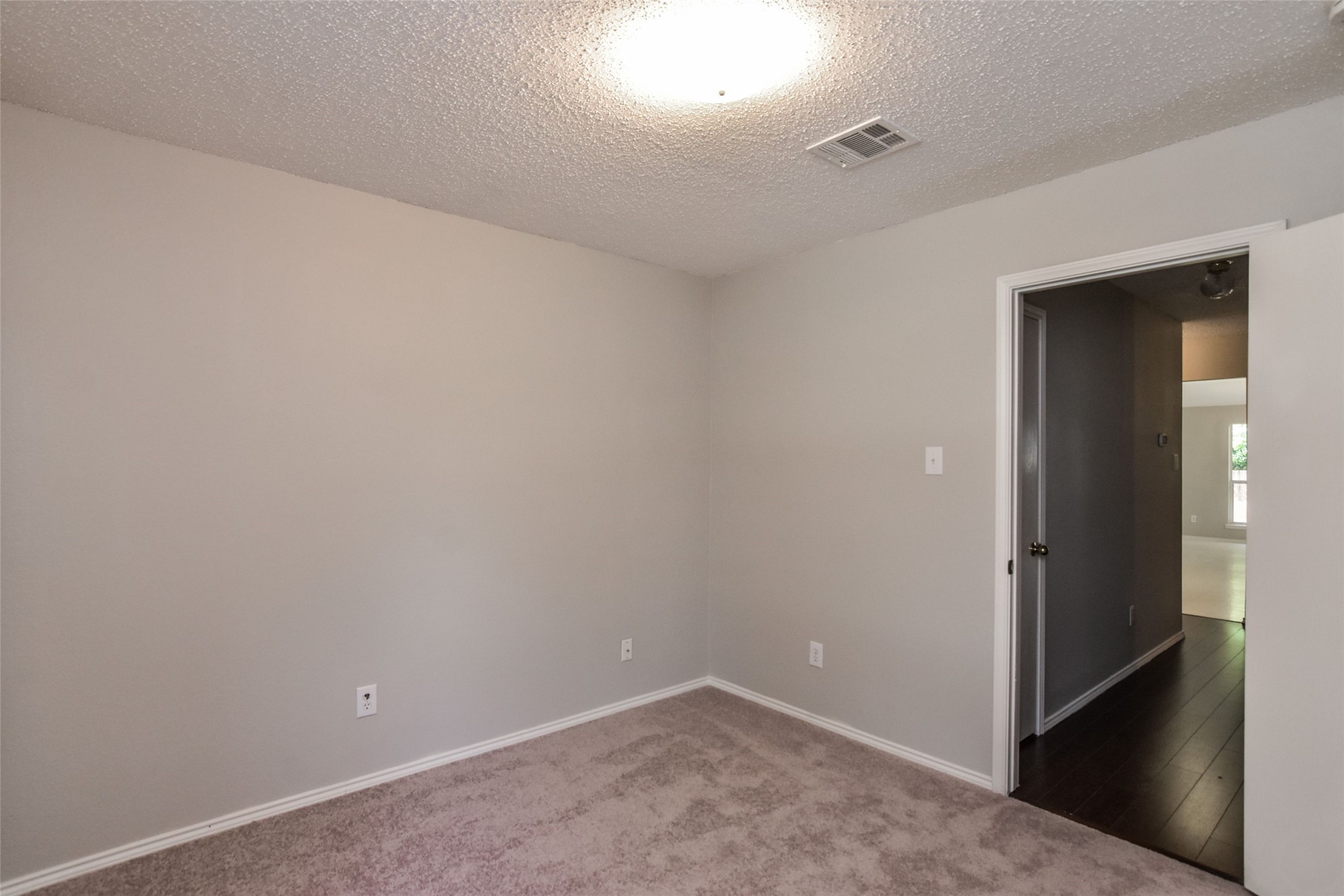 2404 Glenhaven Drive
