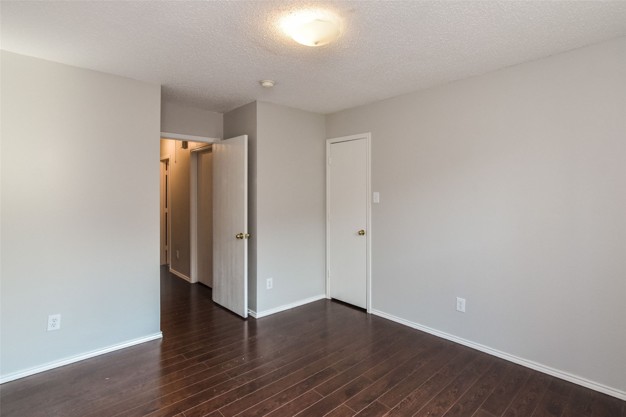 2404 Glenhaven Drive