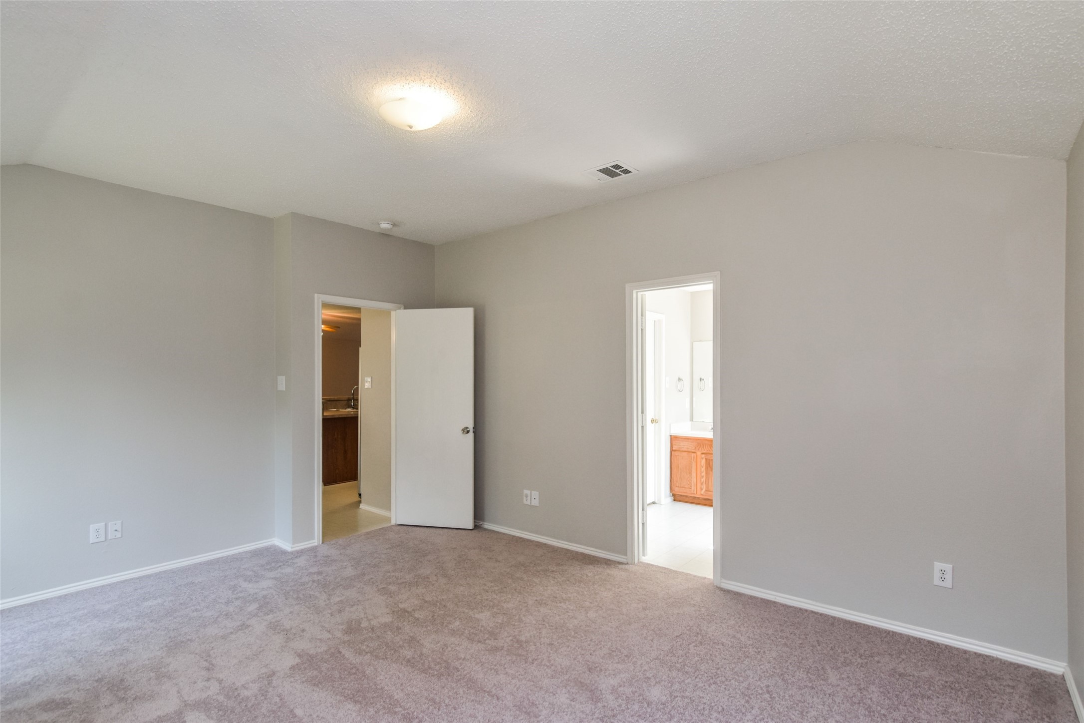 2404 Glenhaven Drive