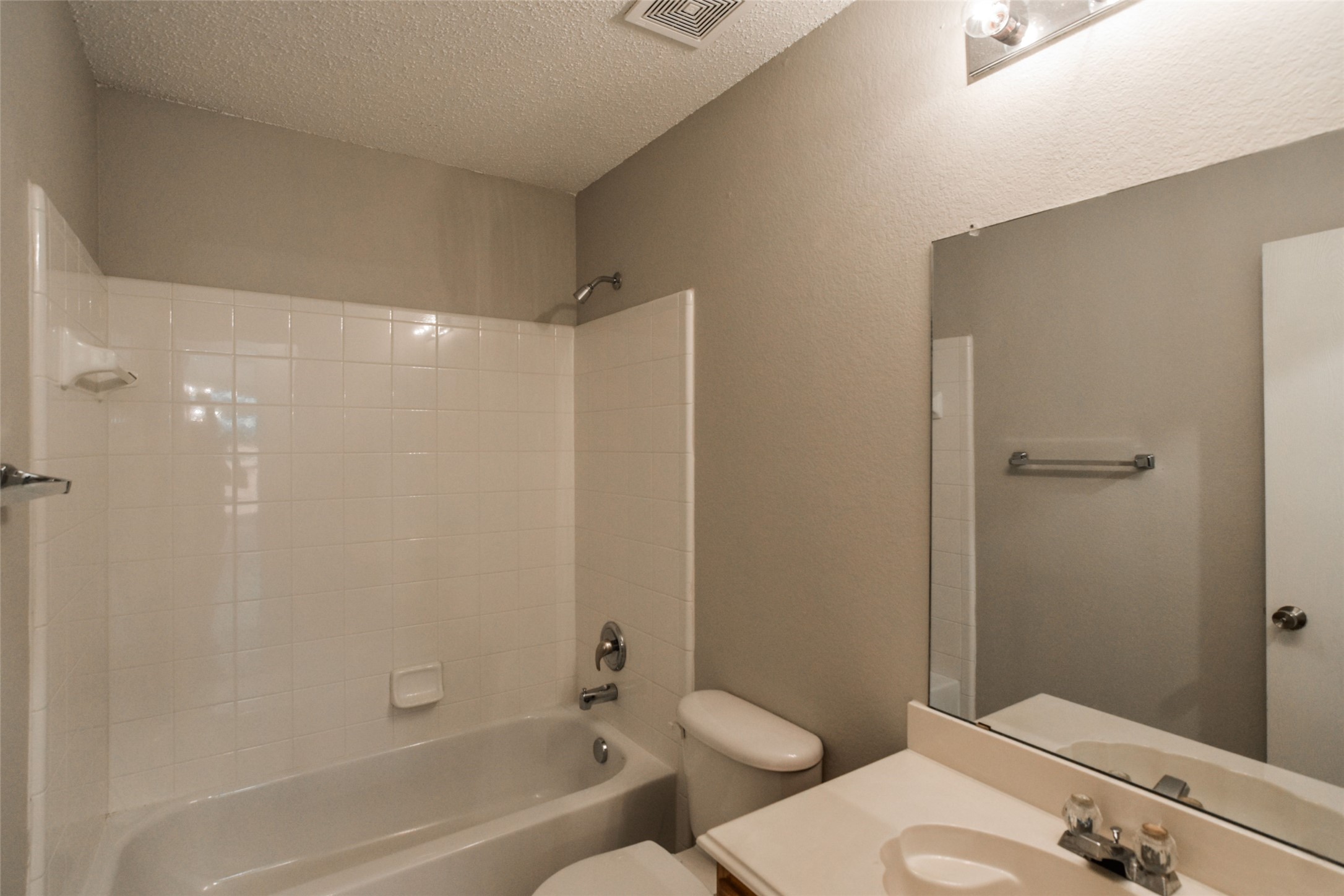2404 Glenhaven Drive
