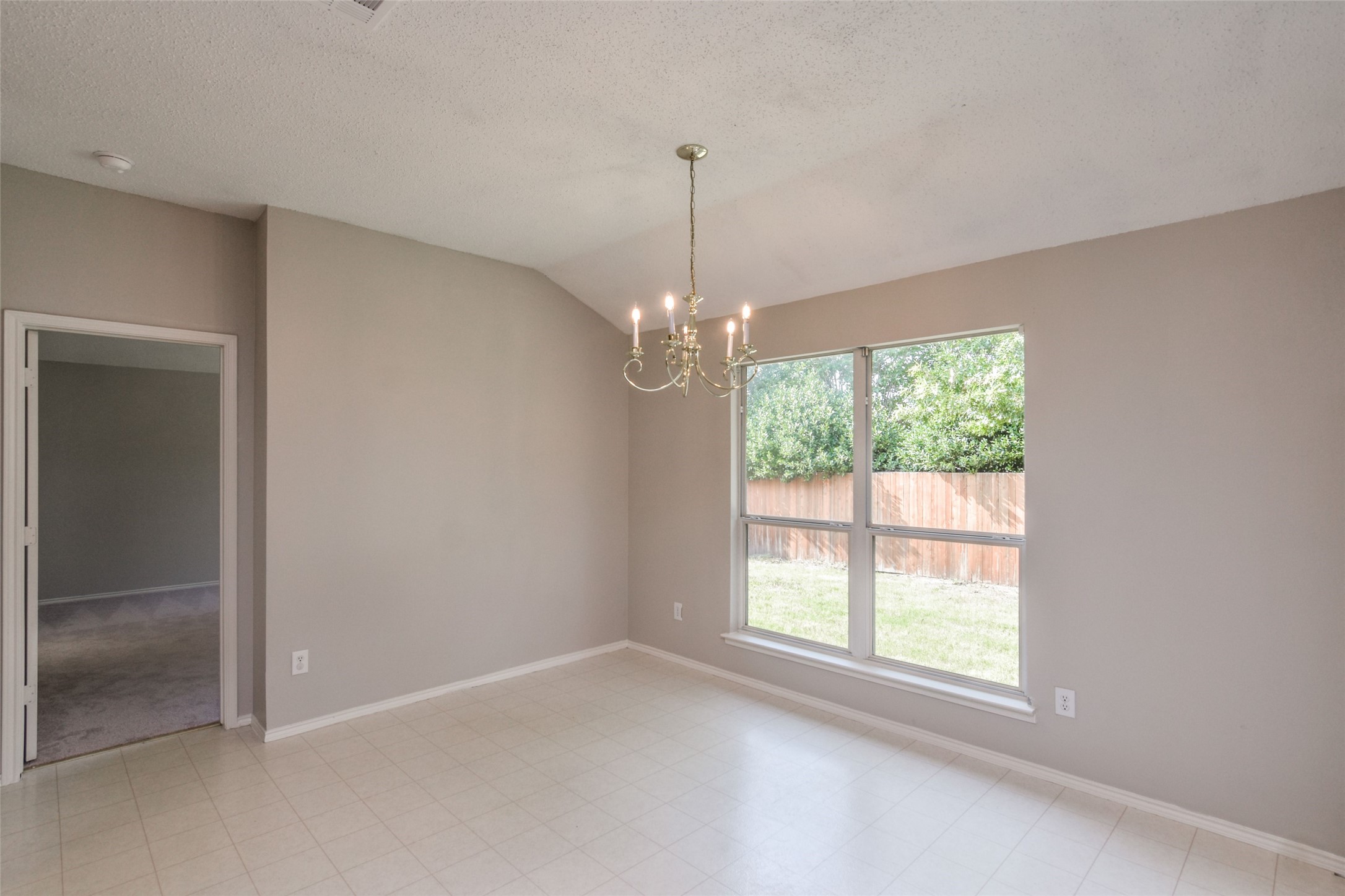 2404 Glenhaven Drive