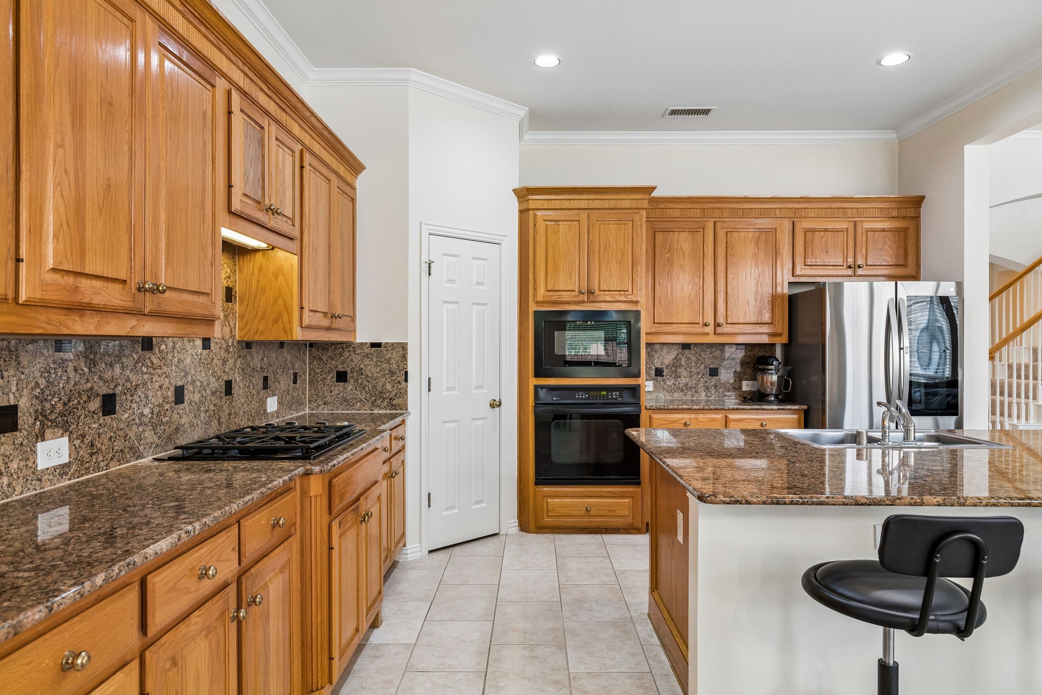 3809 Brookfield Drive