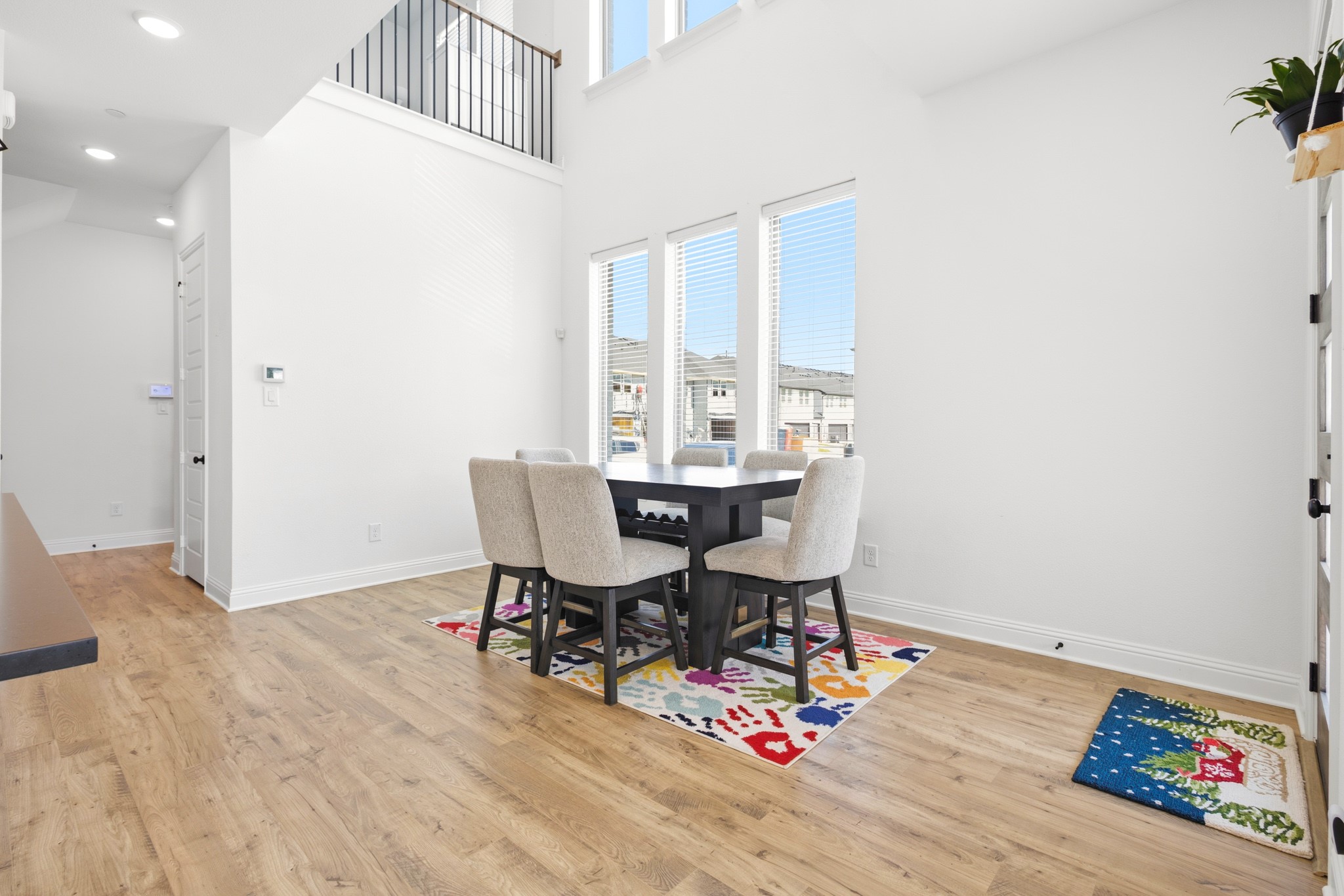 2532 Campden Mews