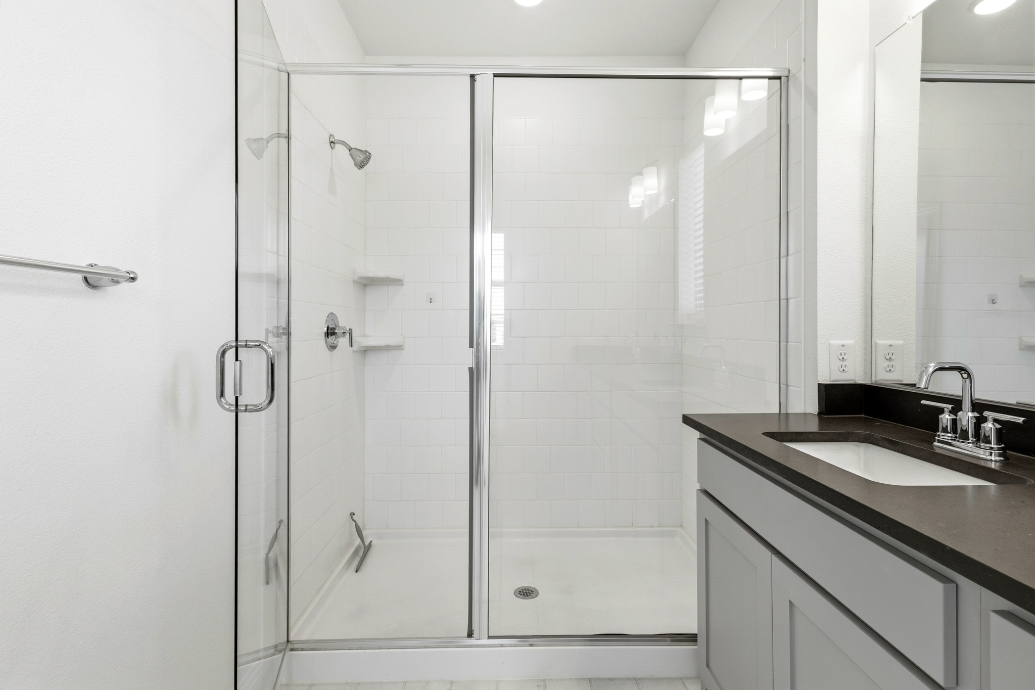 2532 Campden Mews