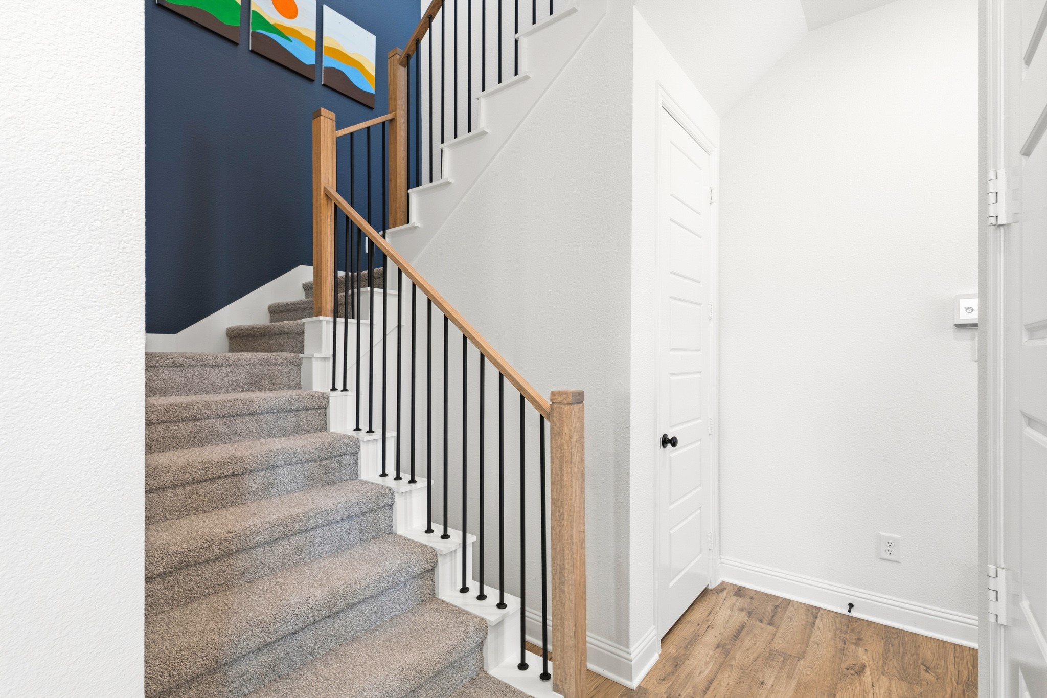 2532 Campden Mews