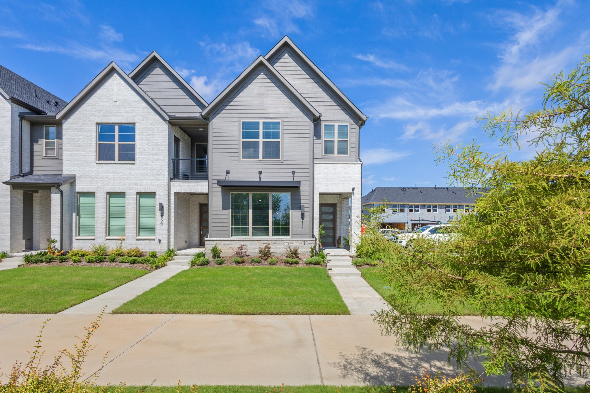 2532 Campden Mews