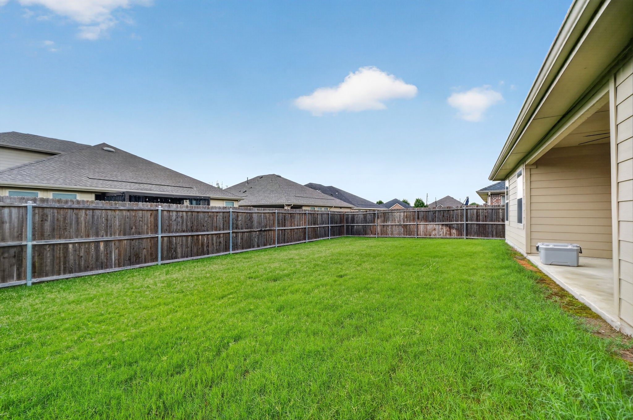 705 Pearl Way