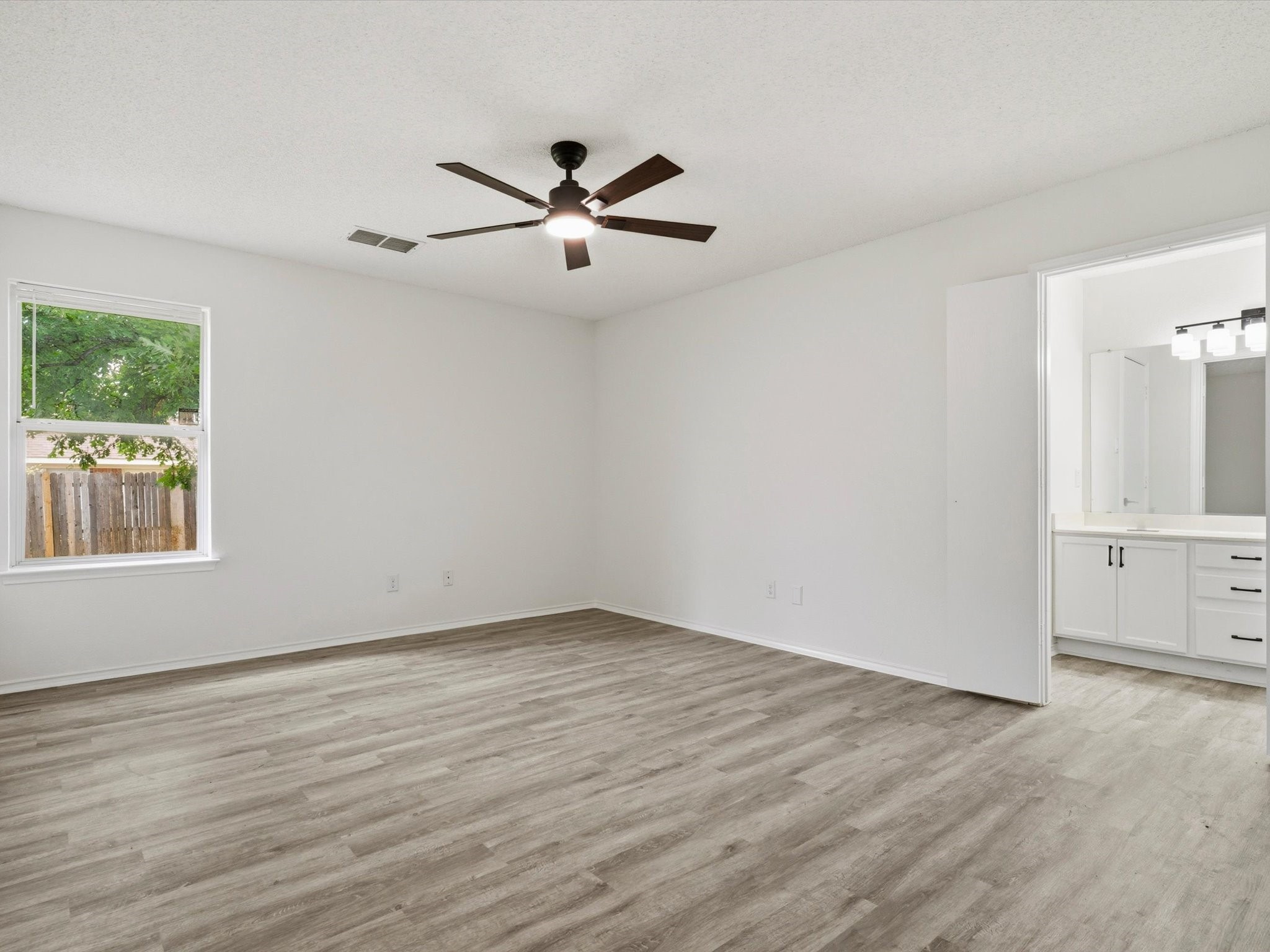 3100 Rustic Meadow Trail