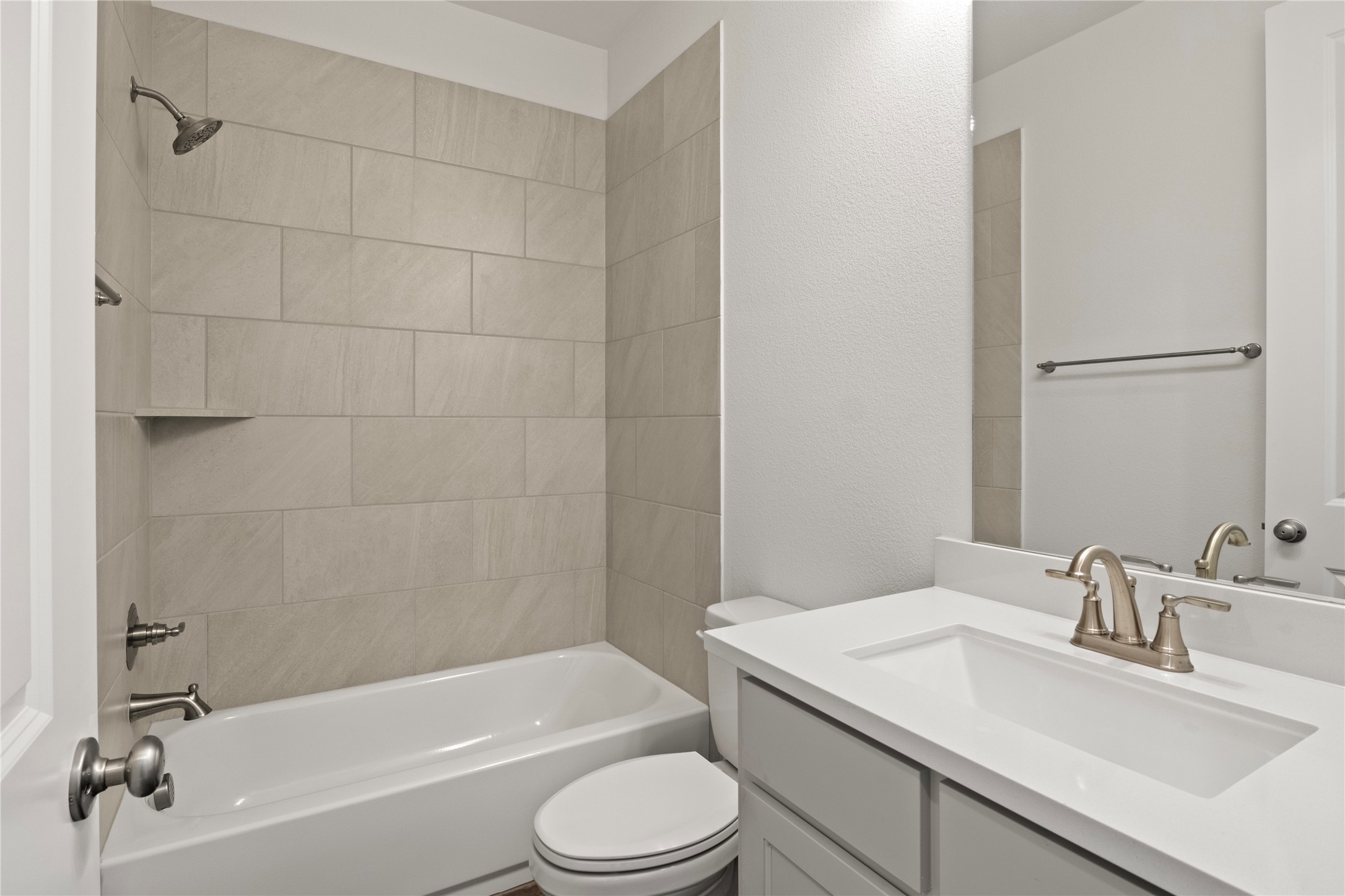 2612 Griffith Mews