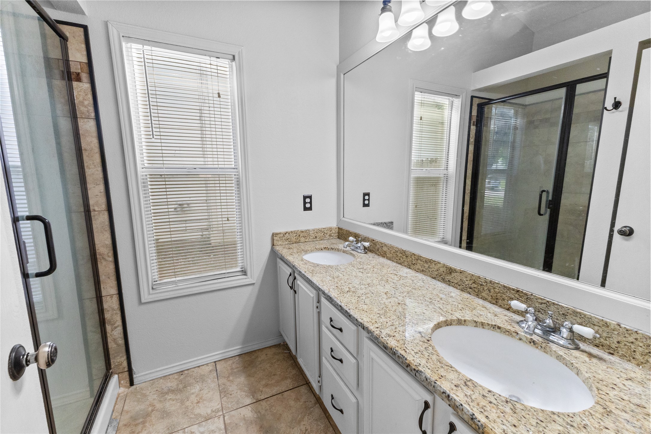 4609 Feathercrest Drive