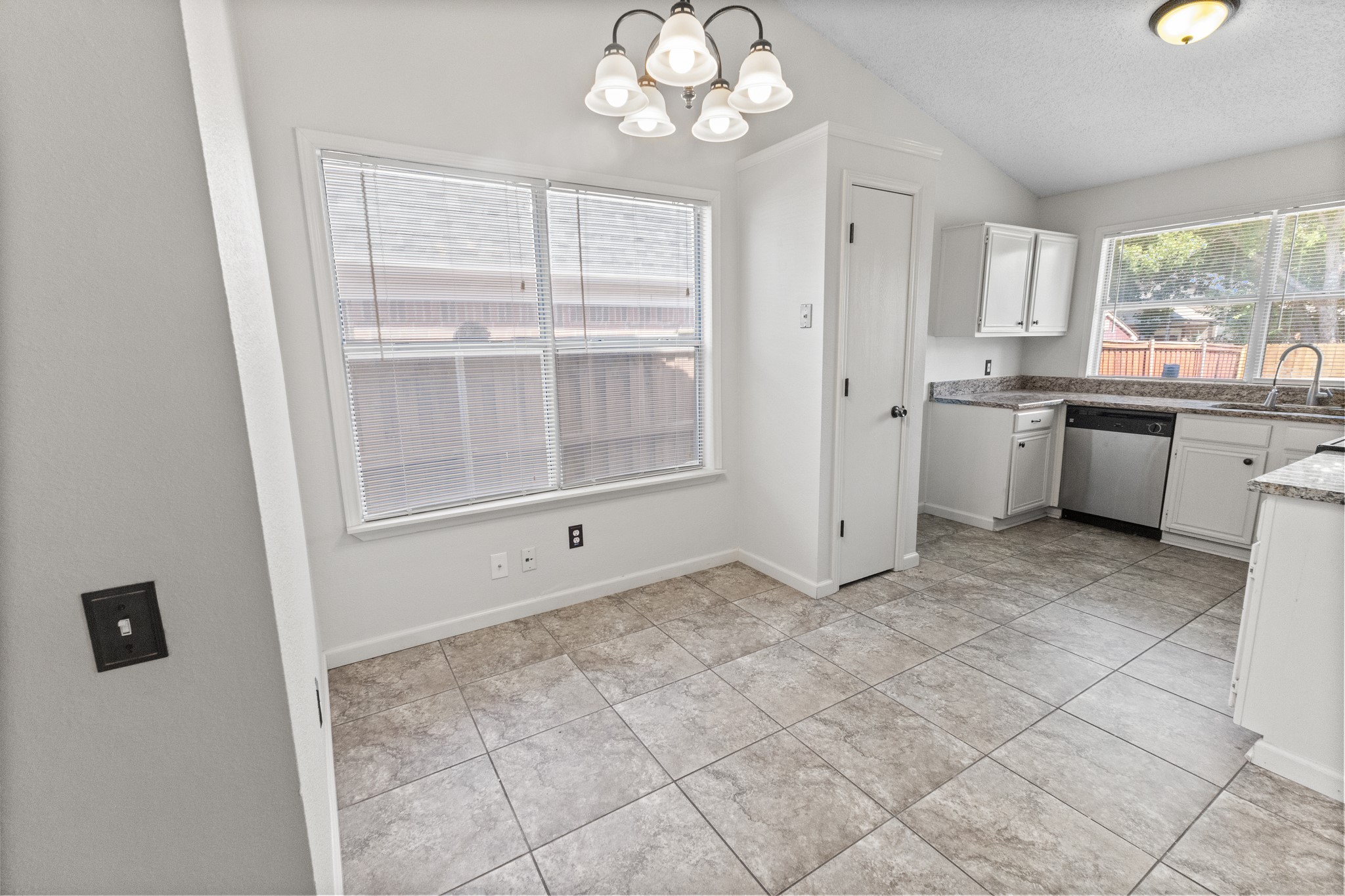 4609 Feathercrest Drive